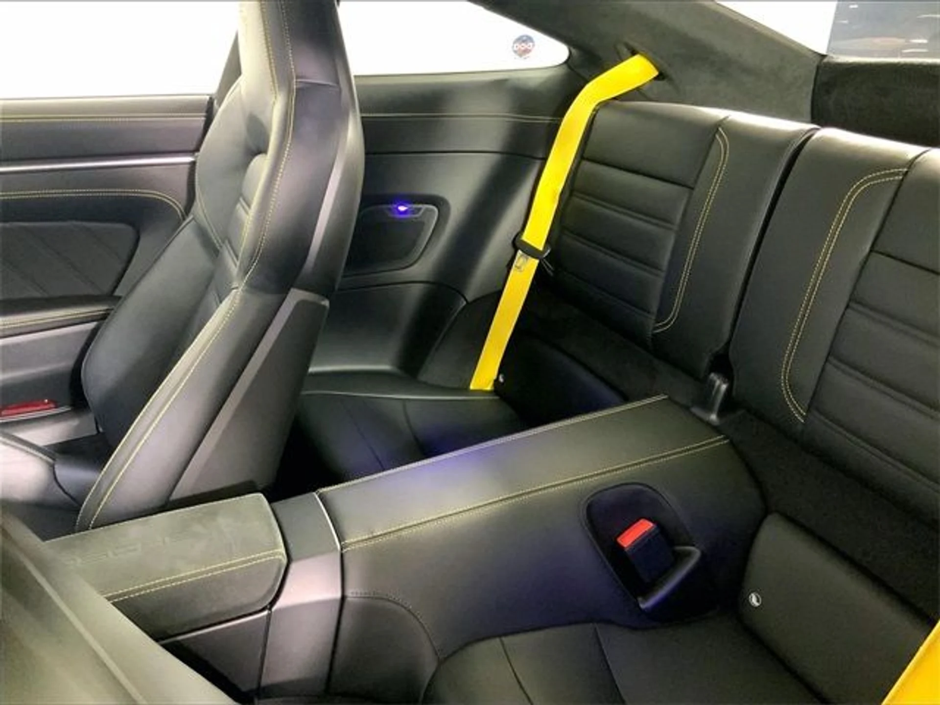 mph021_249183248_0af0e69ab7e0b1966aa3e2789524c99d_99db4d3074