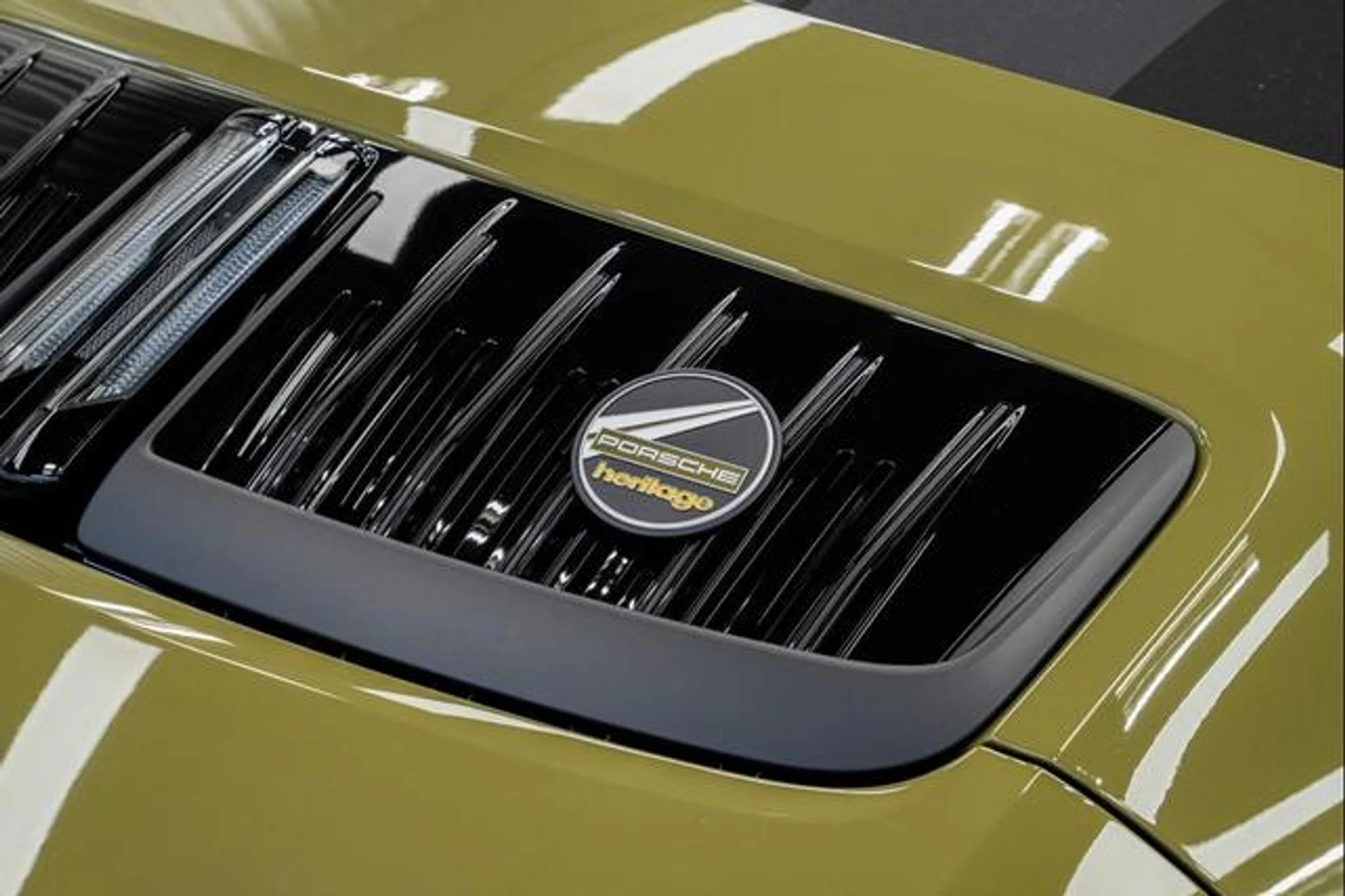 mph021_249376166_t_RPWK_Wb_Jepkv_WU_Nq9nkk_Ws_Zev_Do_8842530480