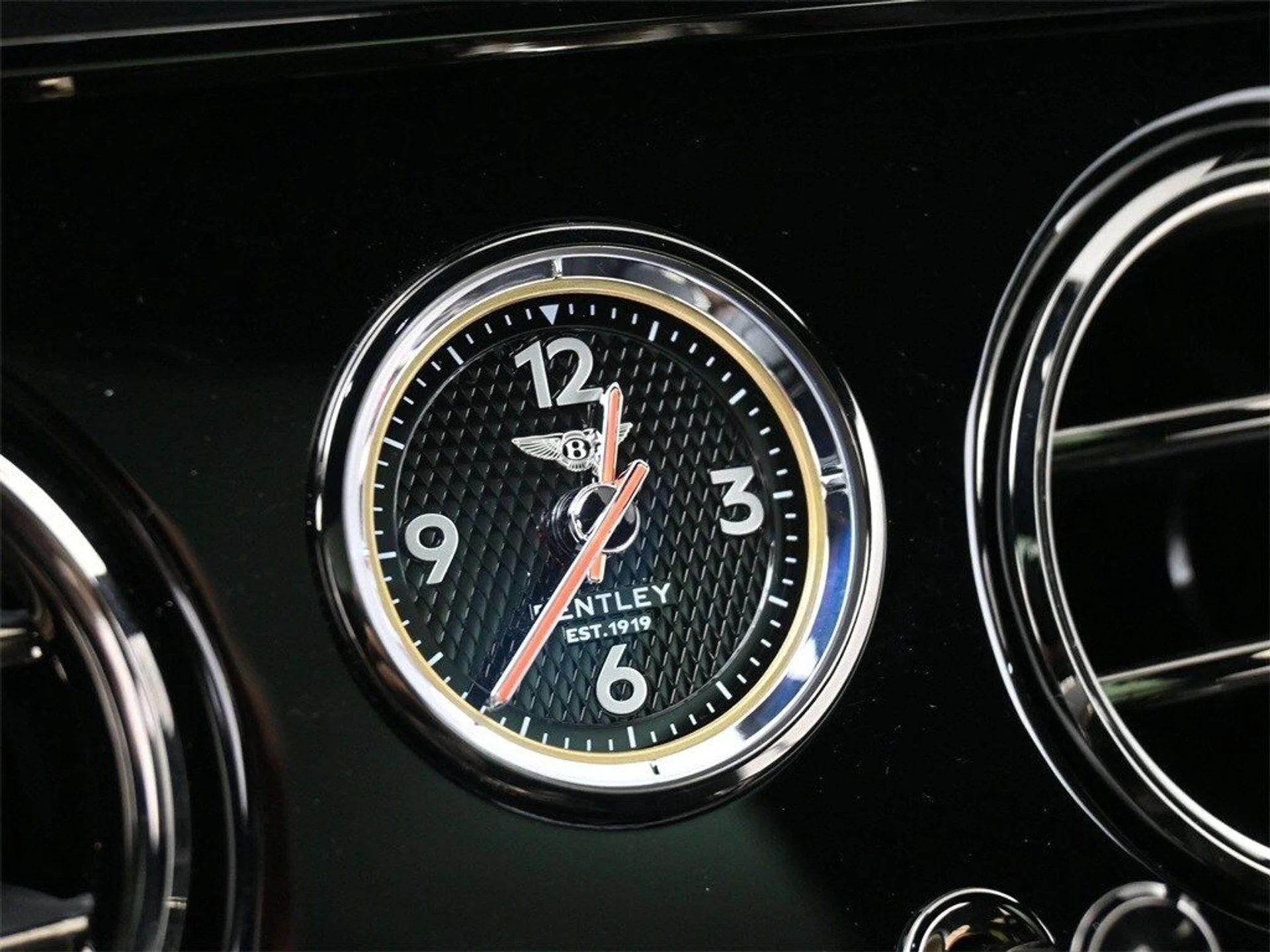 mph021_2494622963_fccbc55a250a8e8cbe057d5aa459292dx_f3fd7f7e66