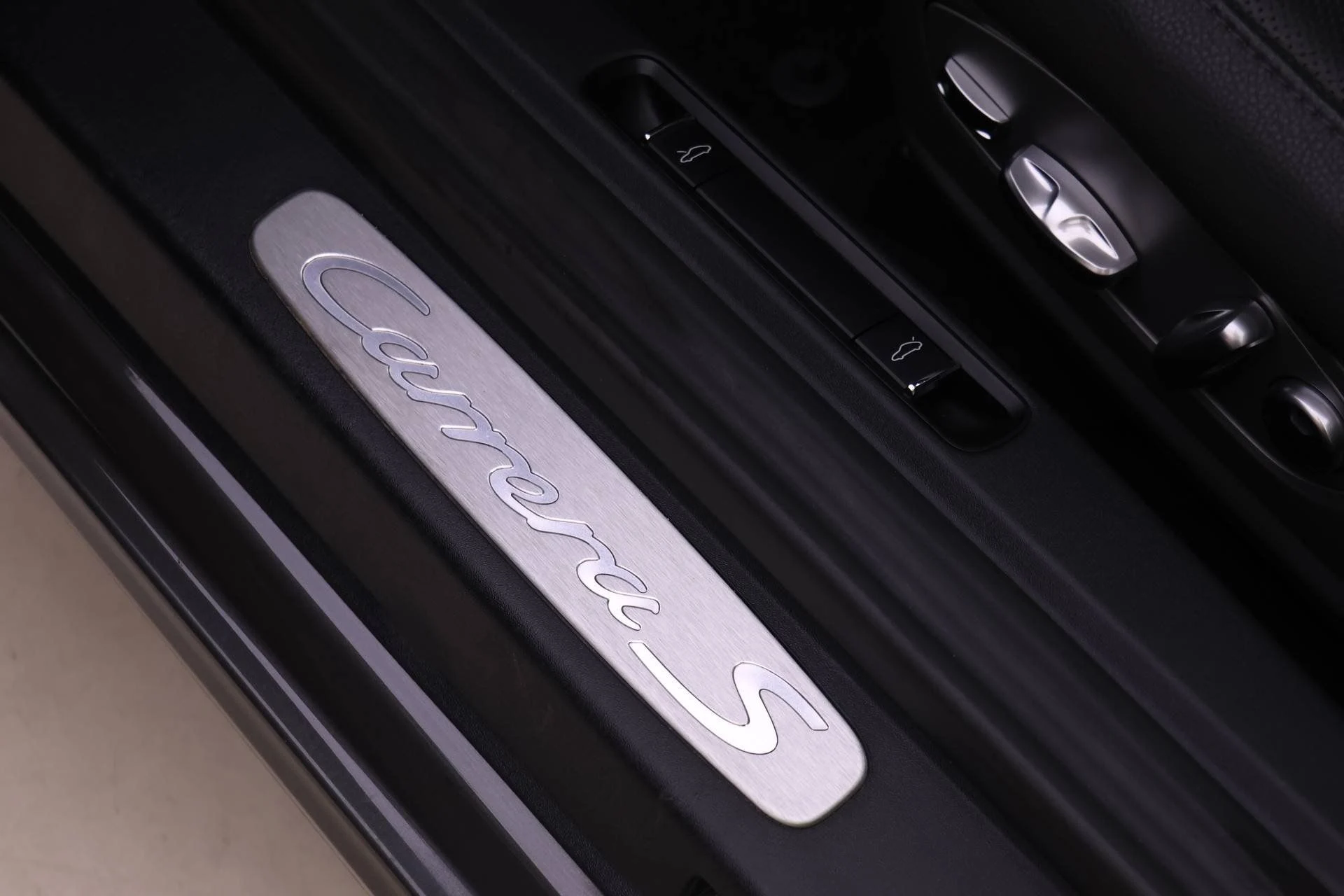 mph021_249486228_8f1334f7d011d7d7112220fb56681deb_00c8b680b1