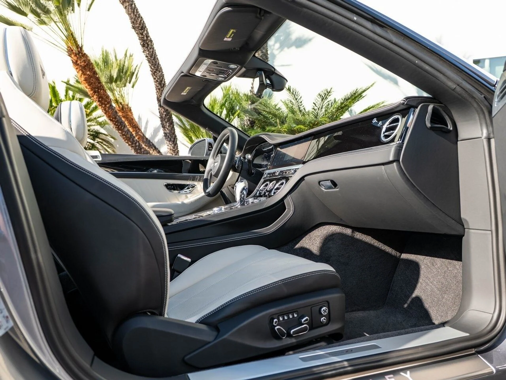 mph021_2504348544_2dcc03b839de092d8855e5978c5eeca4x_1248721c2b