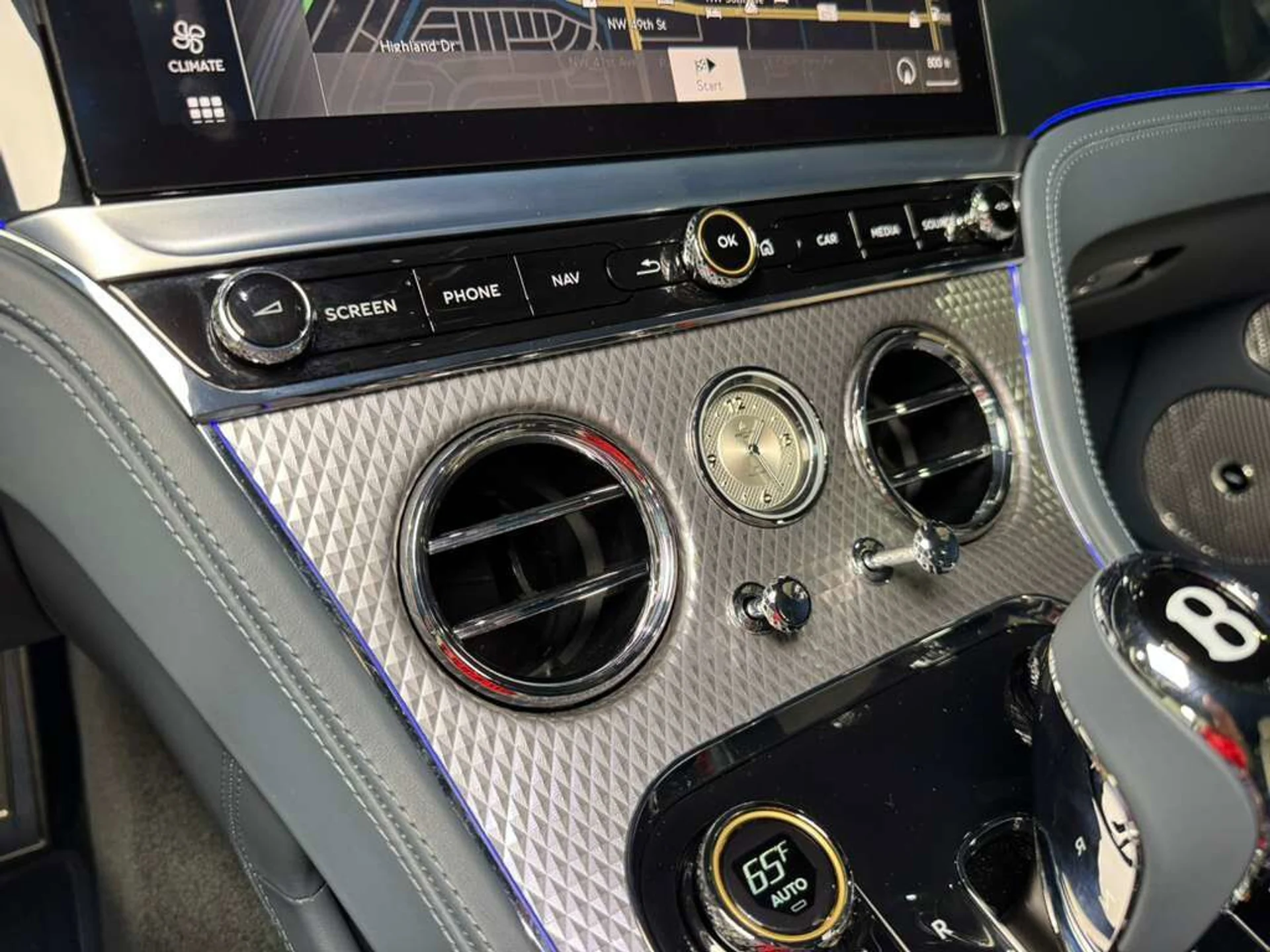 mph021_2508983524_1a2a545291693ea0f615b5e6687b1ff2_492e8504ea