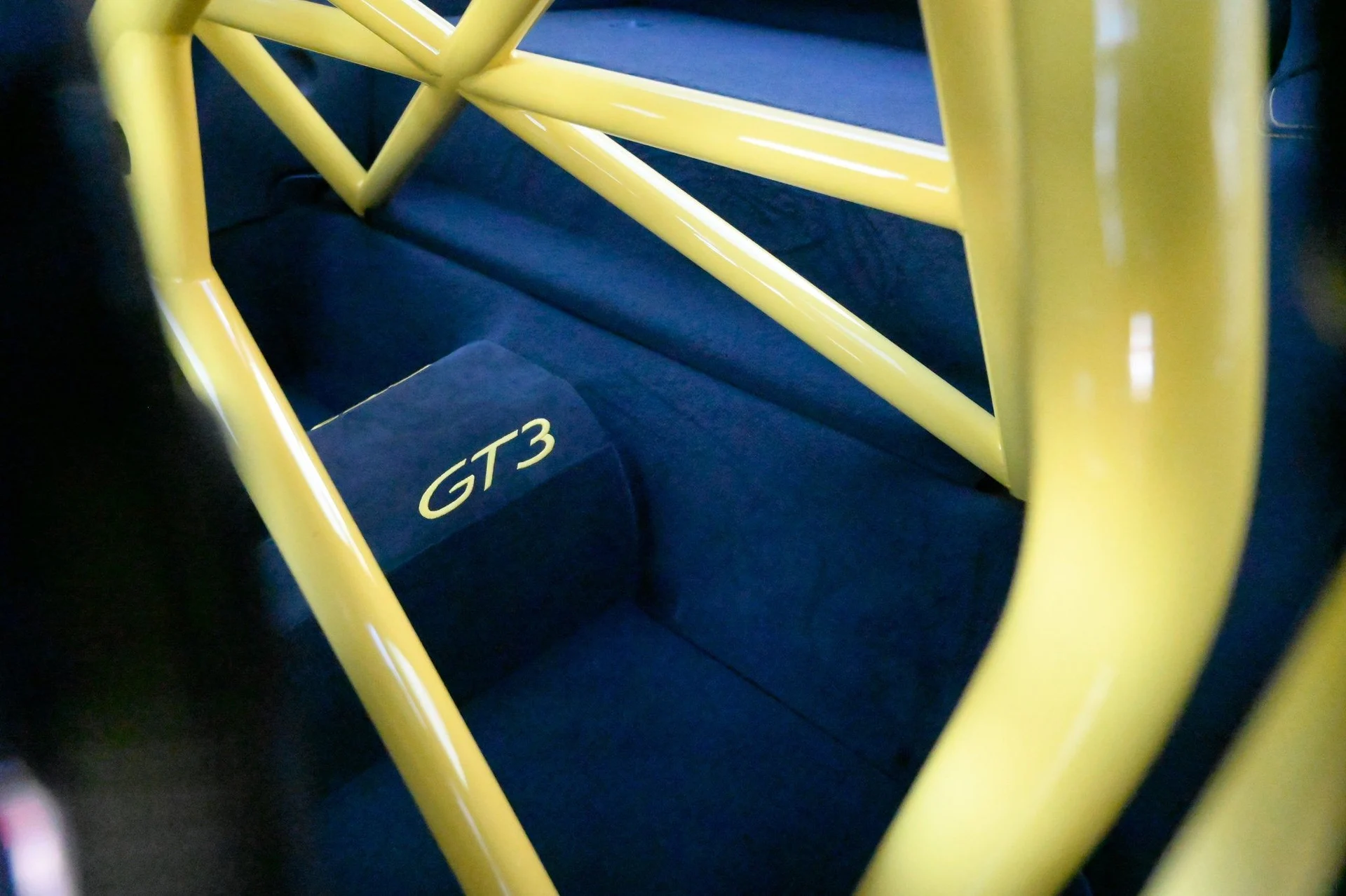 mph021_2510671857_e2d9e1deff31452aa6979f56495b6873_ea4fd52c37