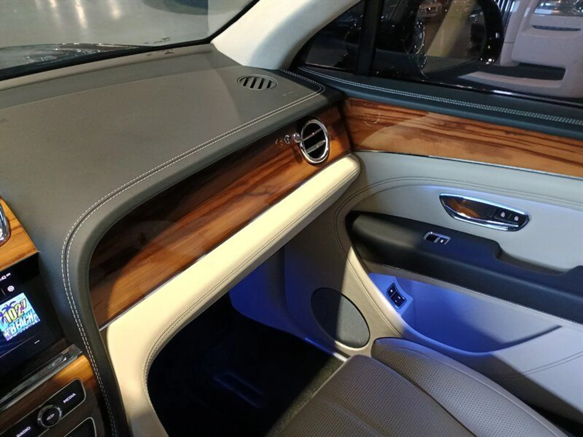 mph021_2517833317_55eb9f20d8_800_7d8f62bd01