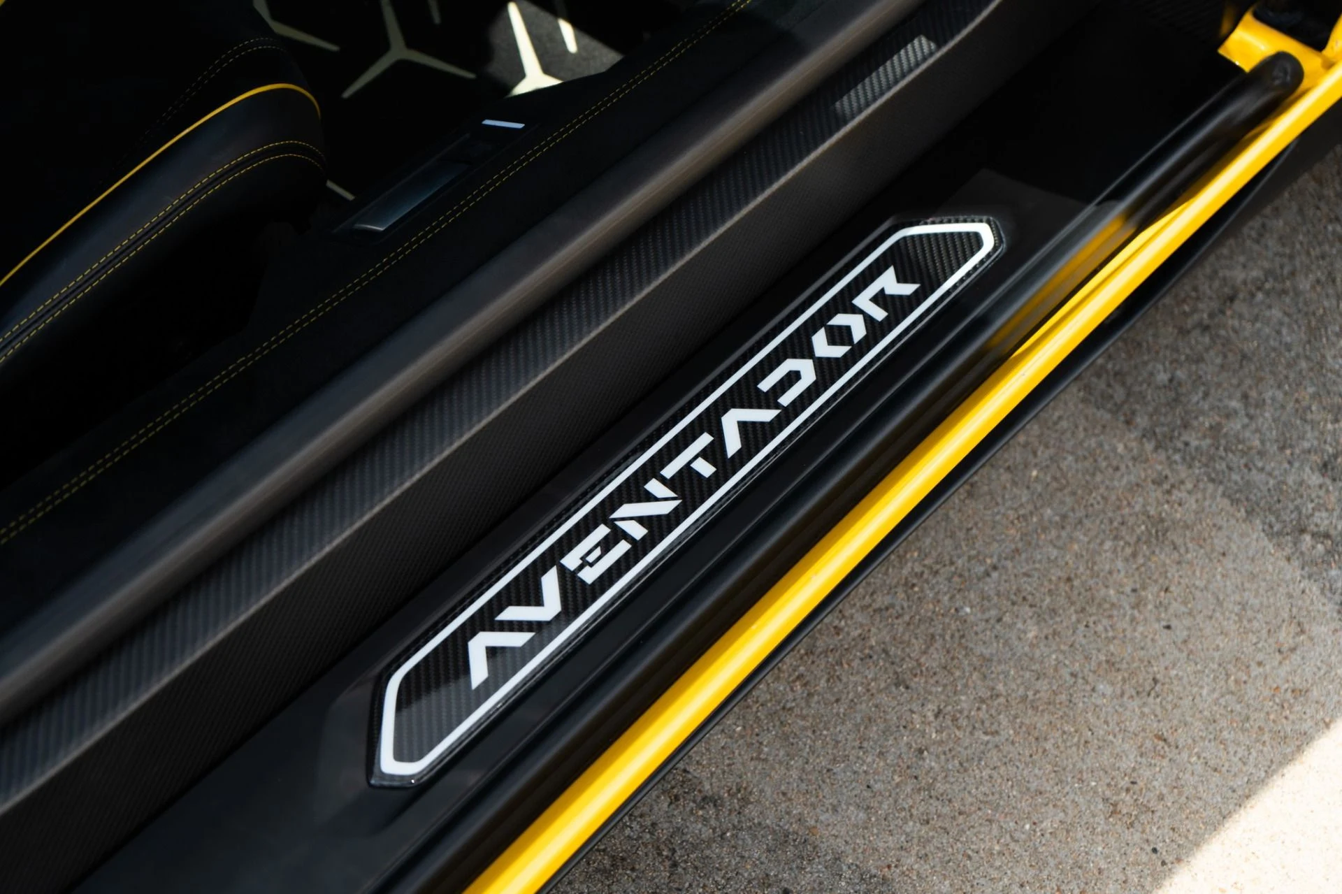 mph021_2527552111_Used_2016_Lamborghini_Aventador_LP_750_4_SV_1787001258_40d7aa32e2