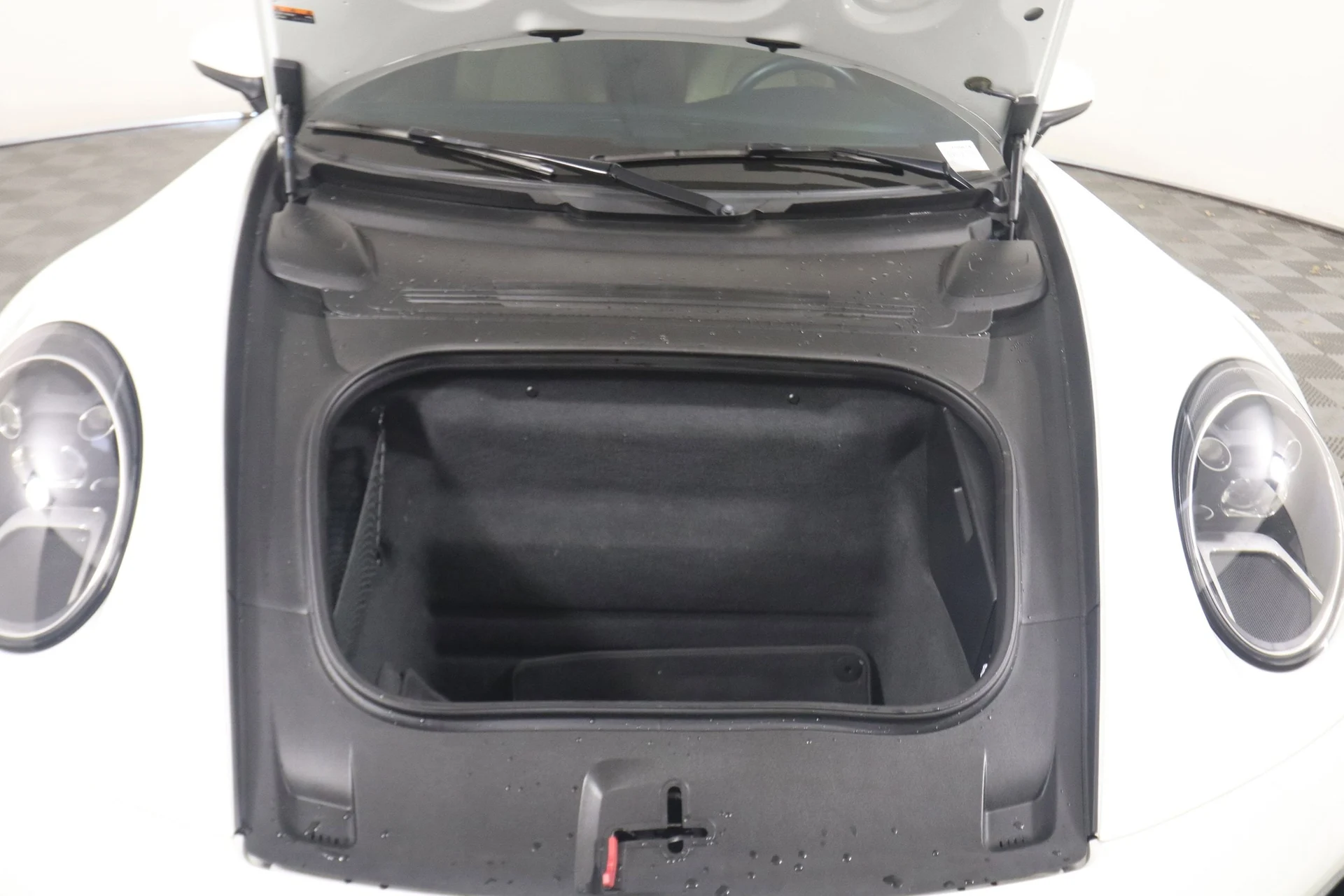 mph021_253677728_4b6ae20e6e6b494841a100fc54d4e694x_b3abf35801