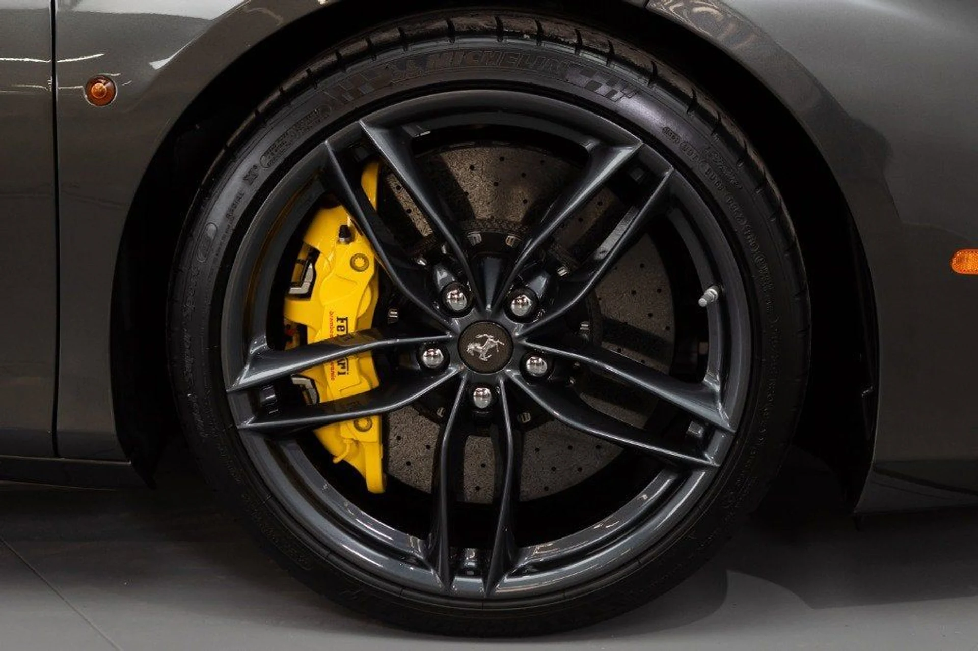 mph021_2538110805_cee4d762621b4d4e95addb94fee7ad9c_064b6b774c