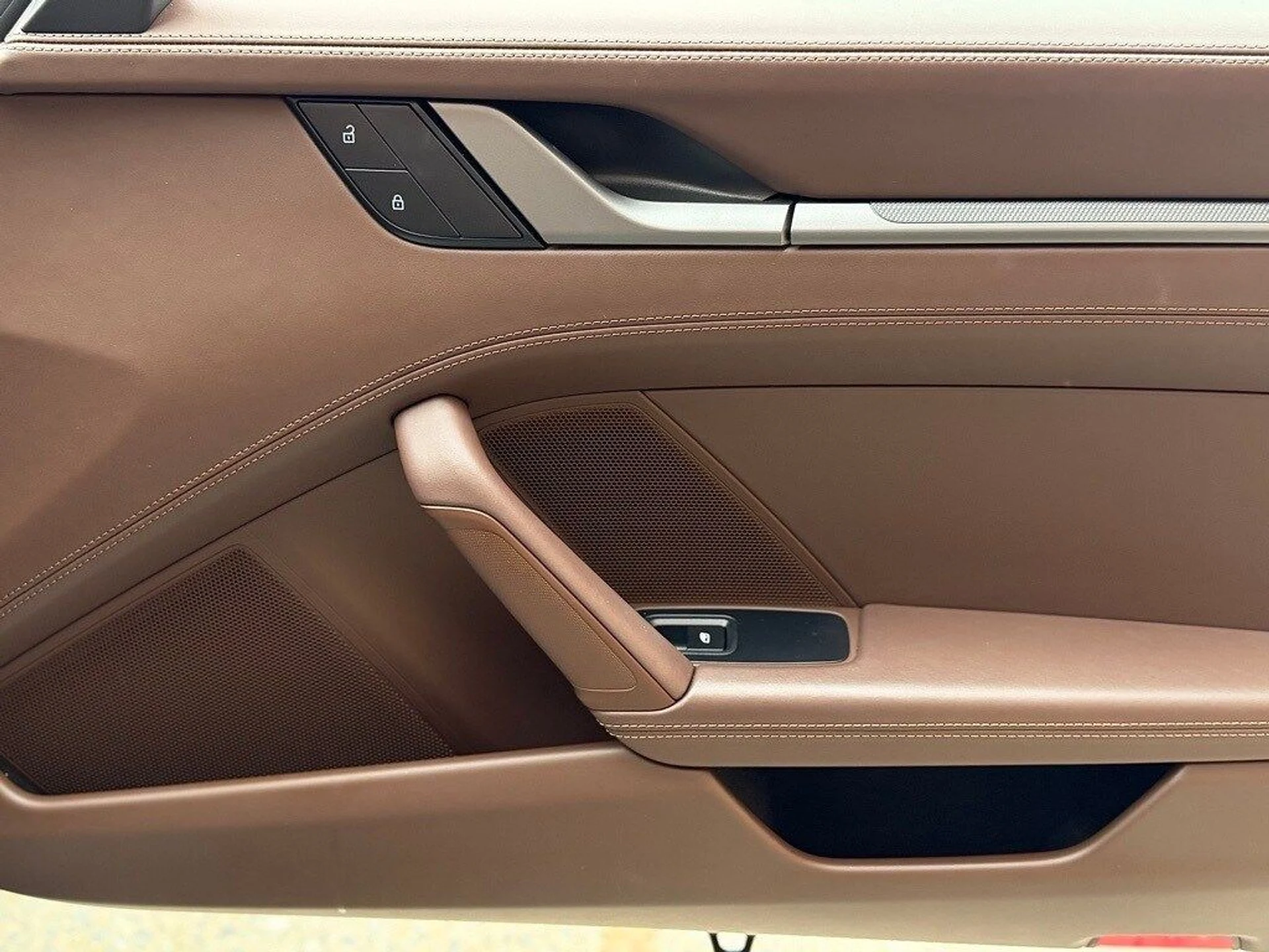 mph021_2540232788_089cb13018f69152054ac497c3df874fx_5c00a6a802