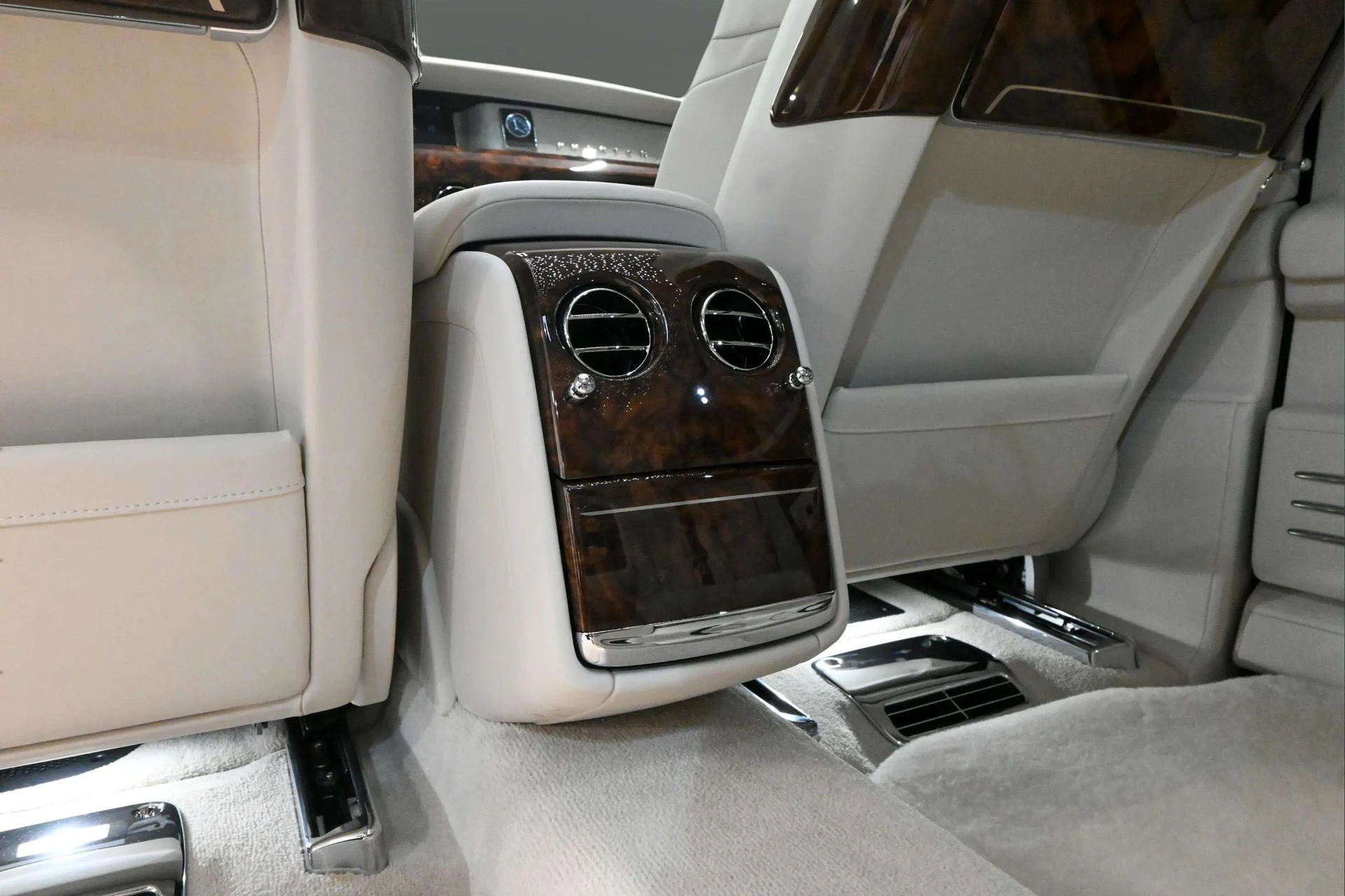 mph021_254201652_3ac3ae2f_679a_4b5e_a661_19b8037c5a4e_872d33ce19