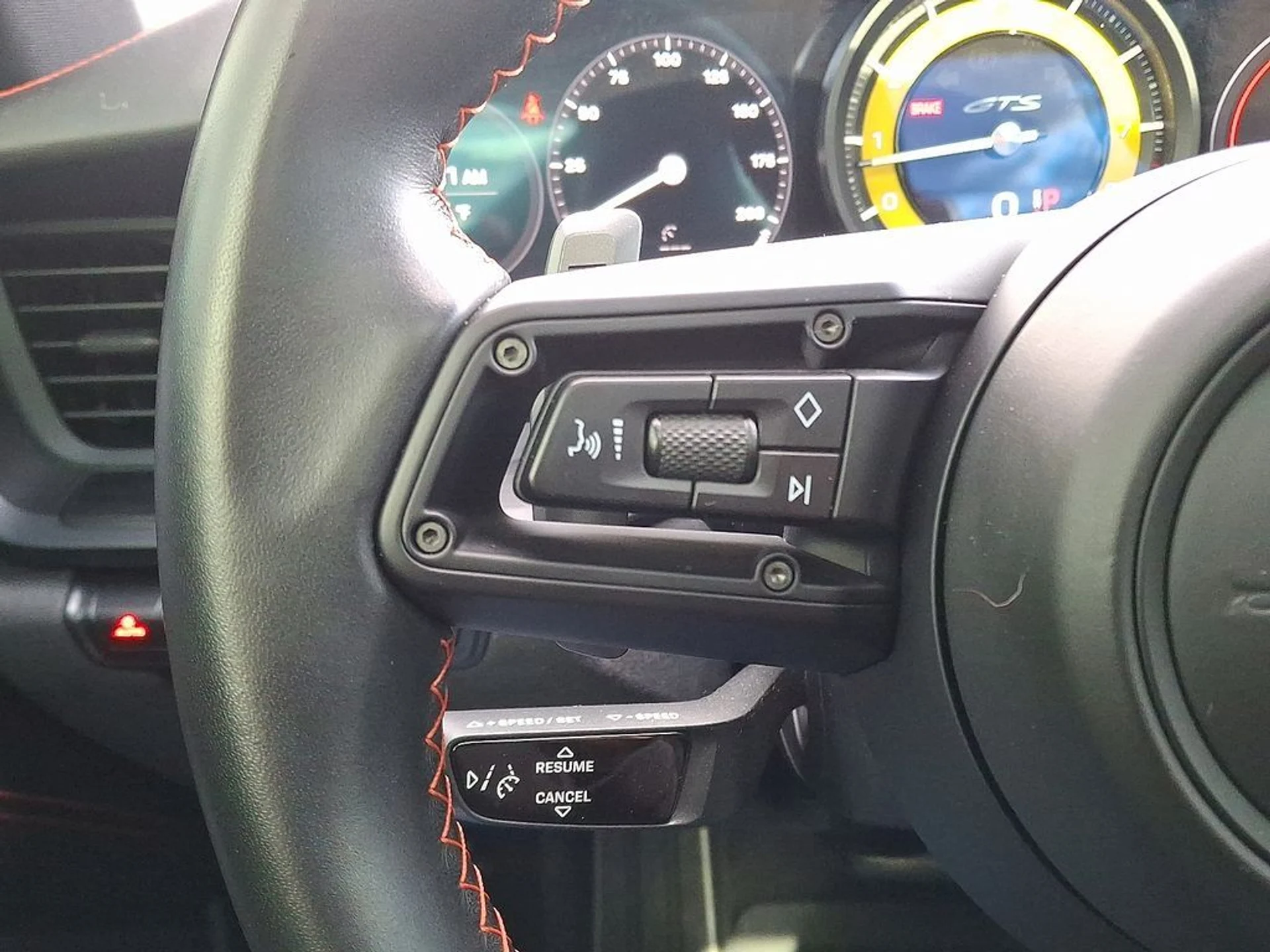 mph021_2544372662_8fbce9424bbcf0bbf9bec9140512e453x_666b70bcbf