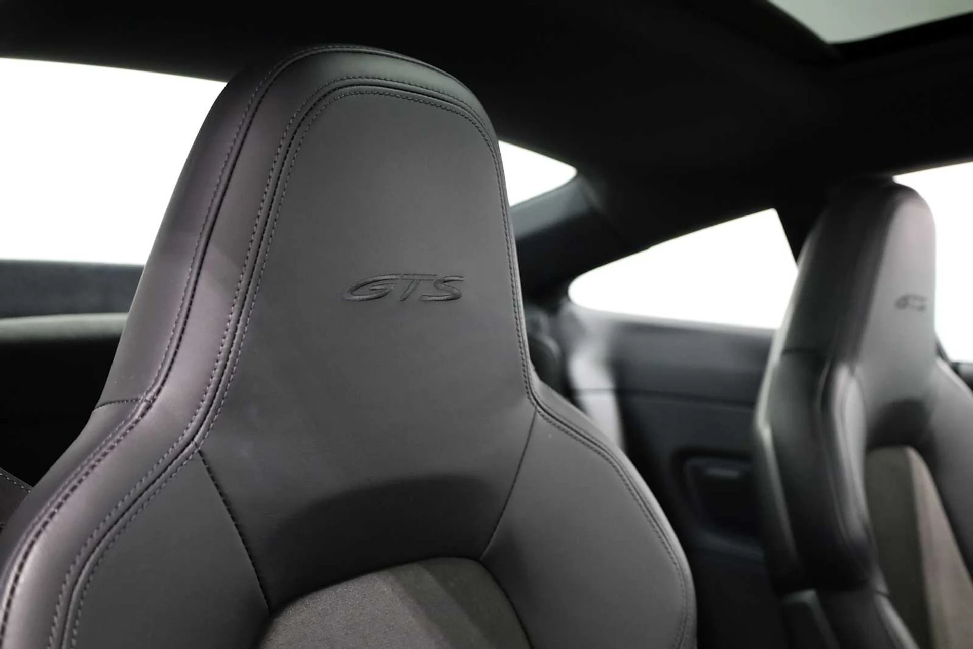 mph021_2545775904_d8c6456a6501373ebc08499f220bd47c_96a87edc3e