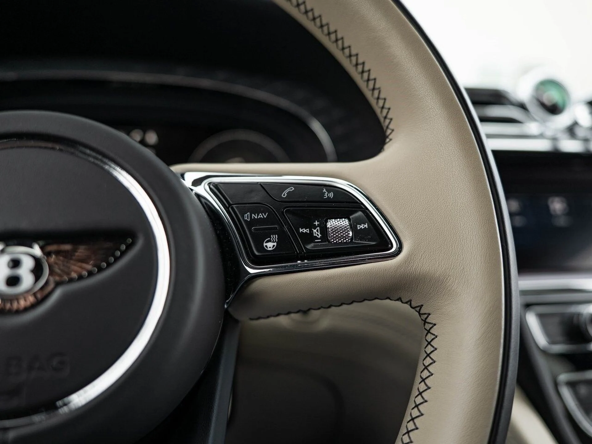 mph021_2550421627_c61144cafcee41488f867d621c6b2ab6x_fc0bf07086