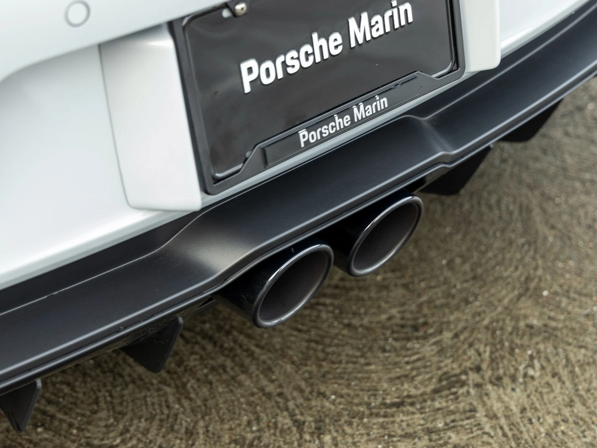 mph021_2552524845_22_9d27bf4db8