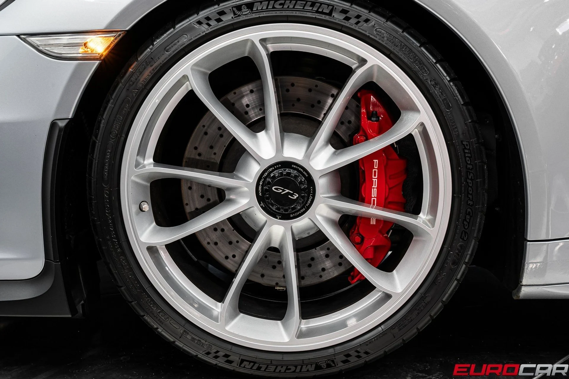 mph021_2556484060_image_22_2f3c084aa9