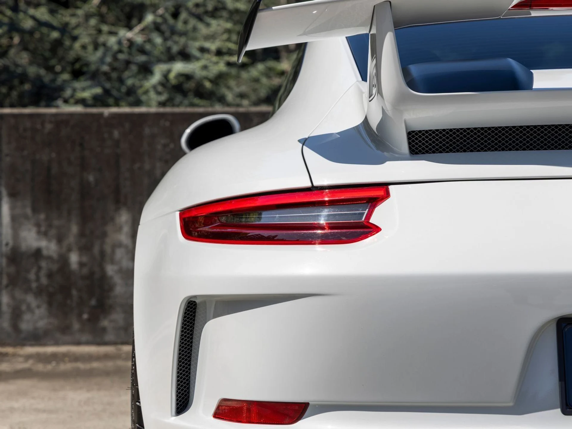 mph021_2557225253_22_19992912fe