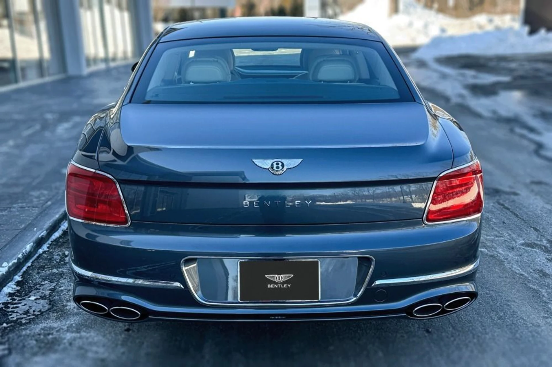 mph021_256166891_Used_2024_Bentley_Flying_Spur_Edition_8_1769780862_a19d7467ff