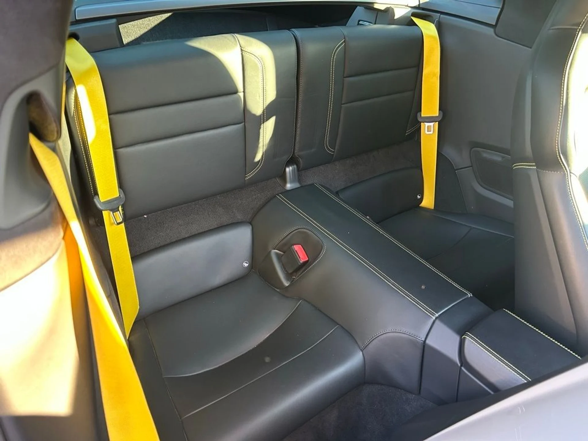 mph021_2565162426_94fa1f172d0a89d944879f521530e084x_edade77ca1