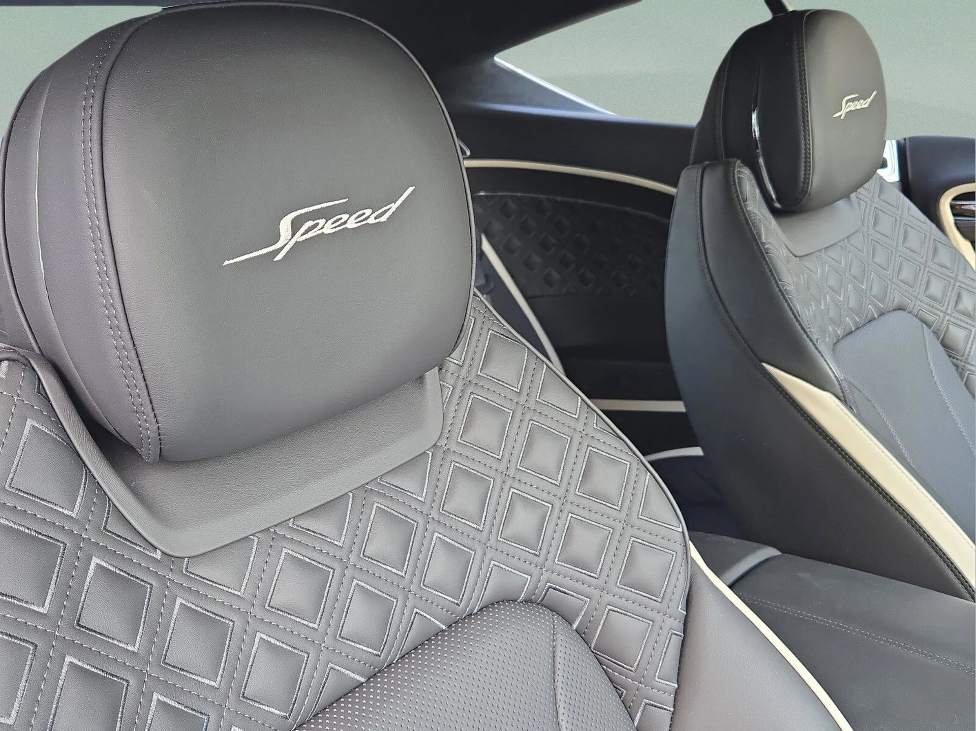 mph021_2567231523_1beb58e6233b75c6f53fda096f424f66x_7974ed3a57