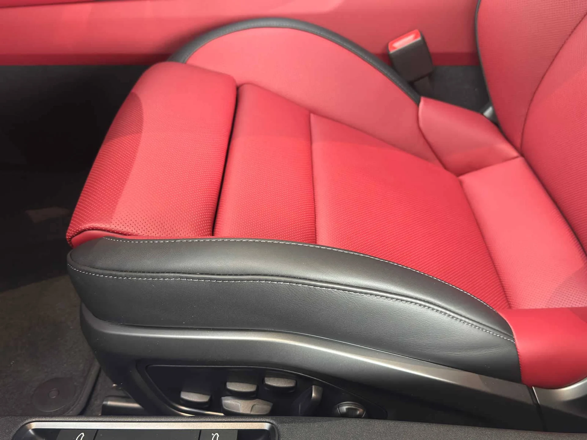 mph021_257231234_218f4d9865a5e97a4939acfcad9b6f3ax_05f41d3237