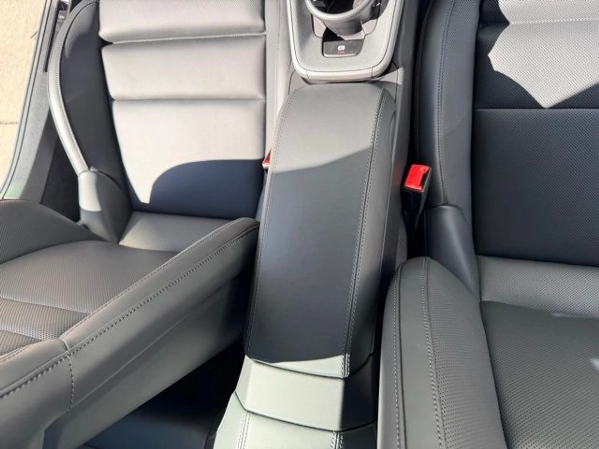 mph021_2573133069_f0d9a12ce939957adf9dec178fa44431_0ae6253764