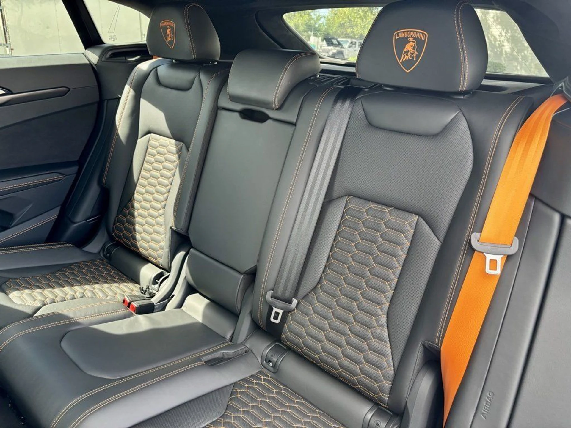 mph021_2581727931_ee354435a1fc1dba5b8360bf0157ee48_e944151678