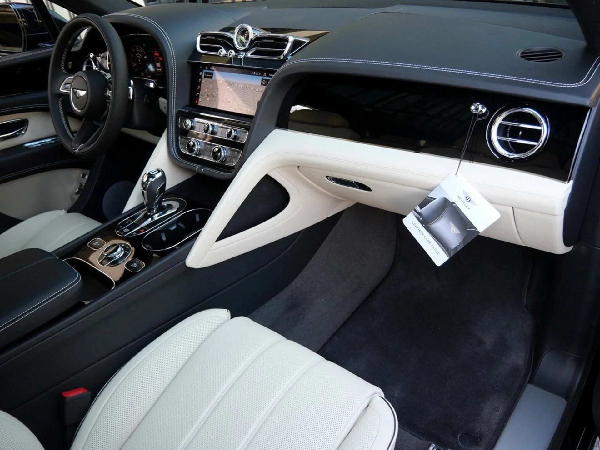 mph021_2586093614_b8570e075c3662dbf65f153bc66d8bbax_84a07f94fe