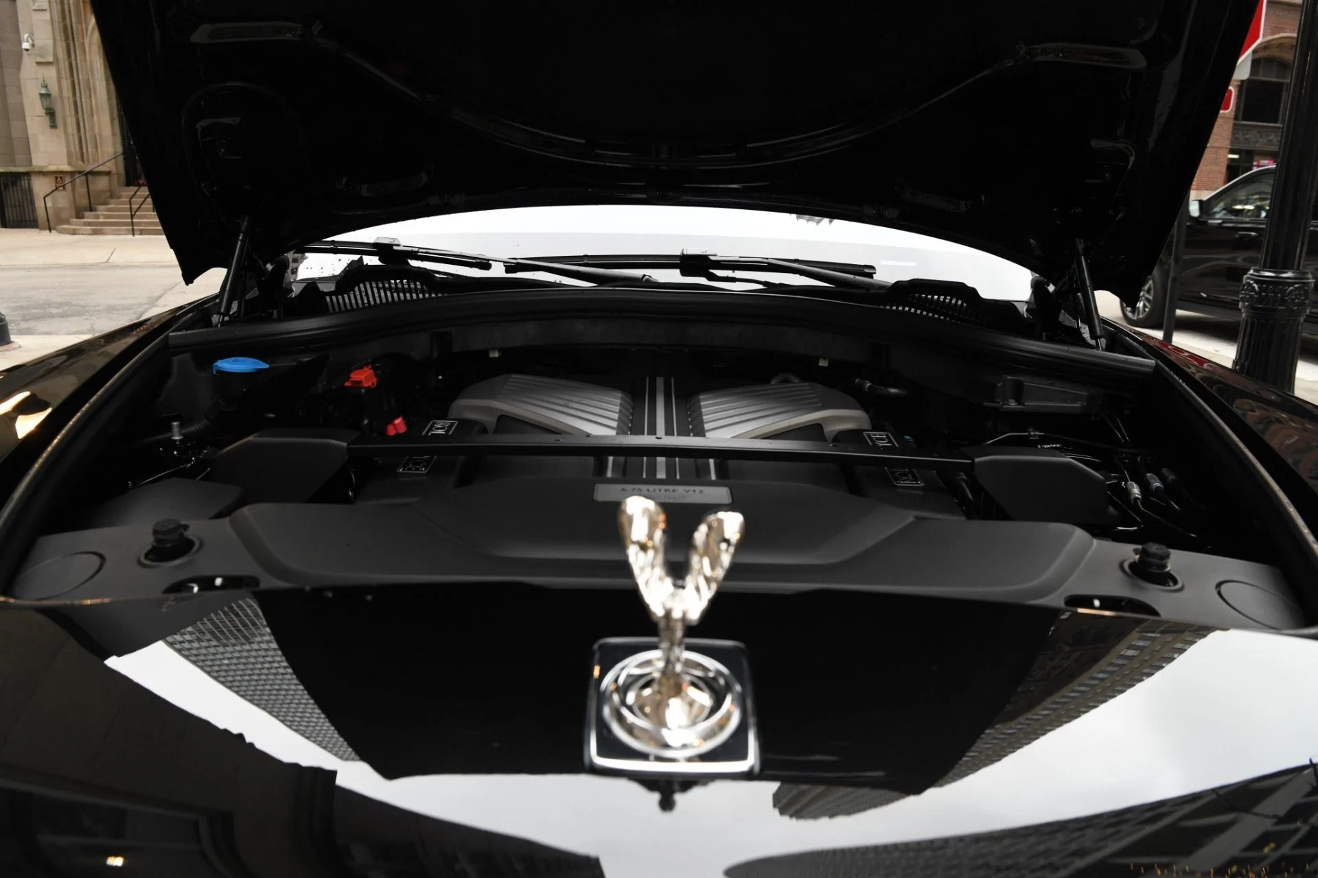 mph021_2587068209_11027_p23_l_302d9974fa