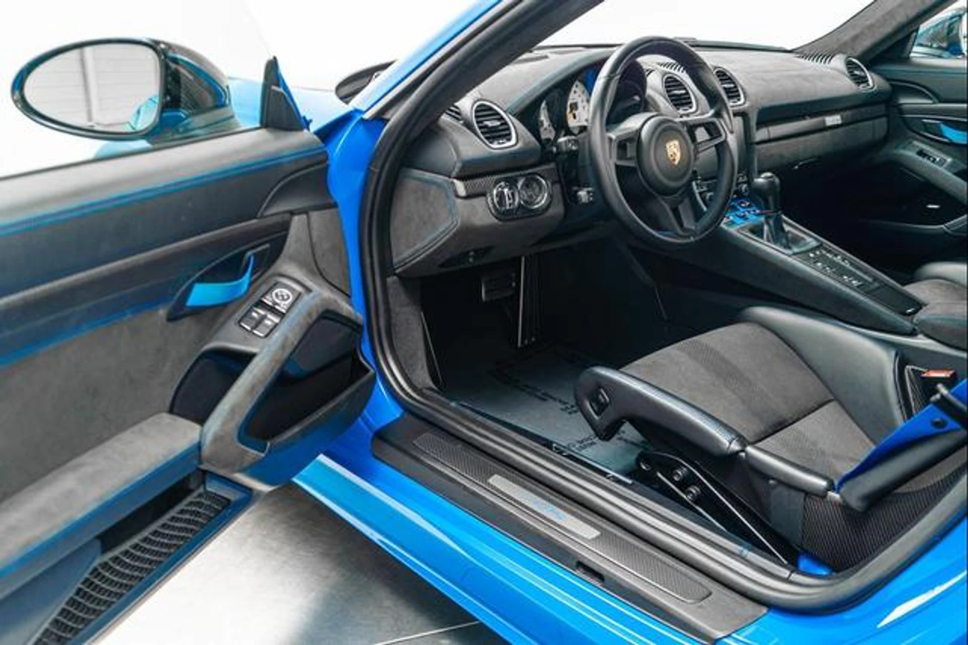 mph021_2596809391_1uql_F8bs_U7_Rez_Fv_Foaatm_ZJS_Xk_da836df666