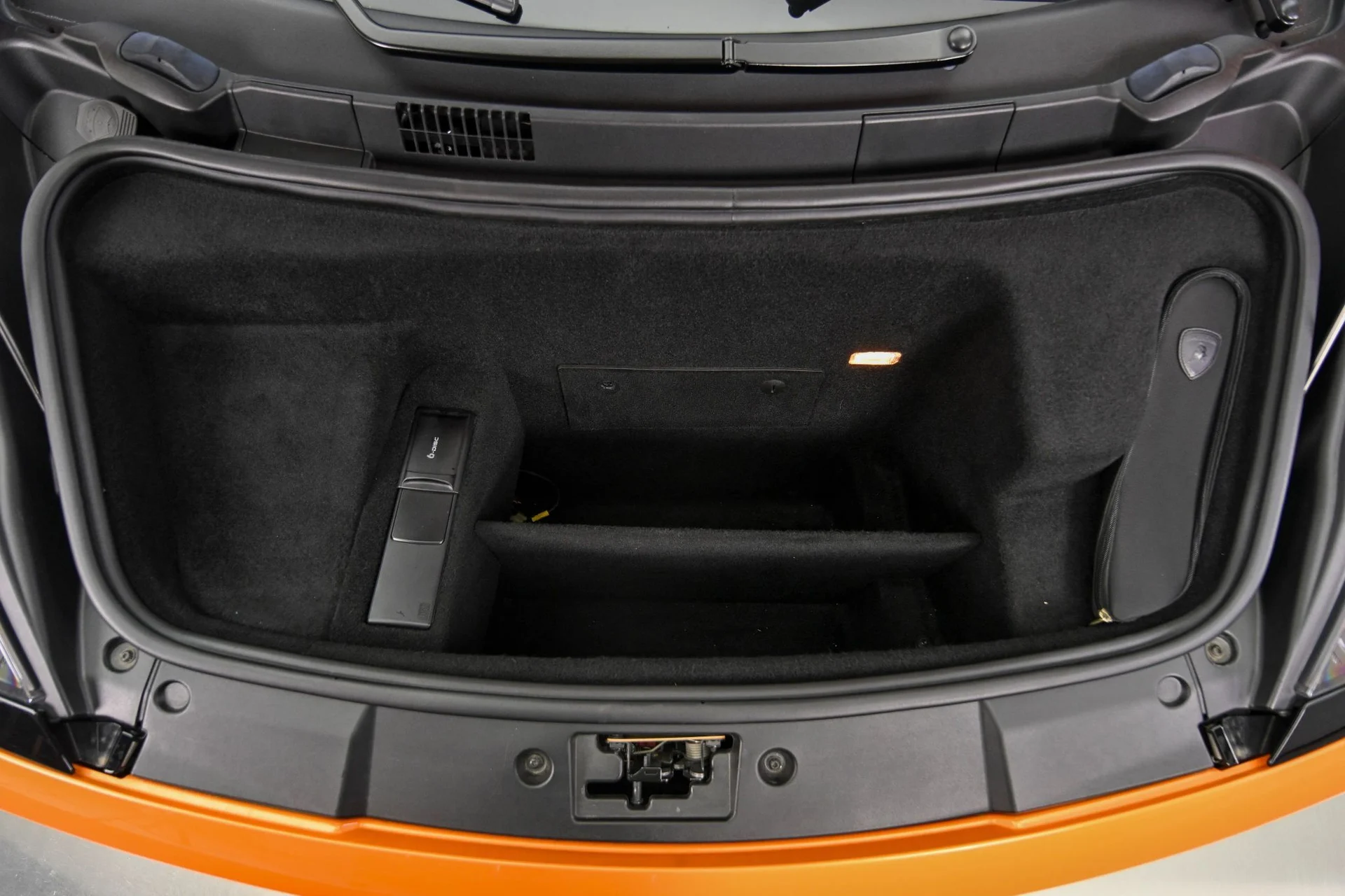 mph021_2599897768_RPF_3628_engine_storage_002_aece0c9346