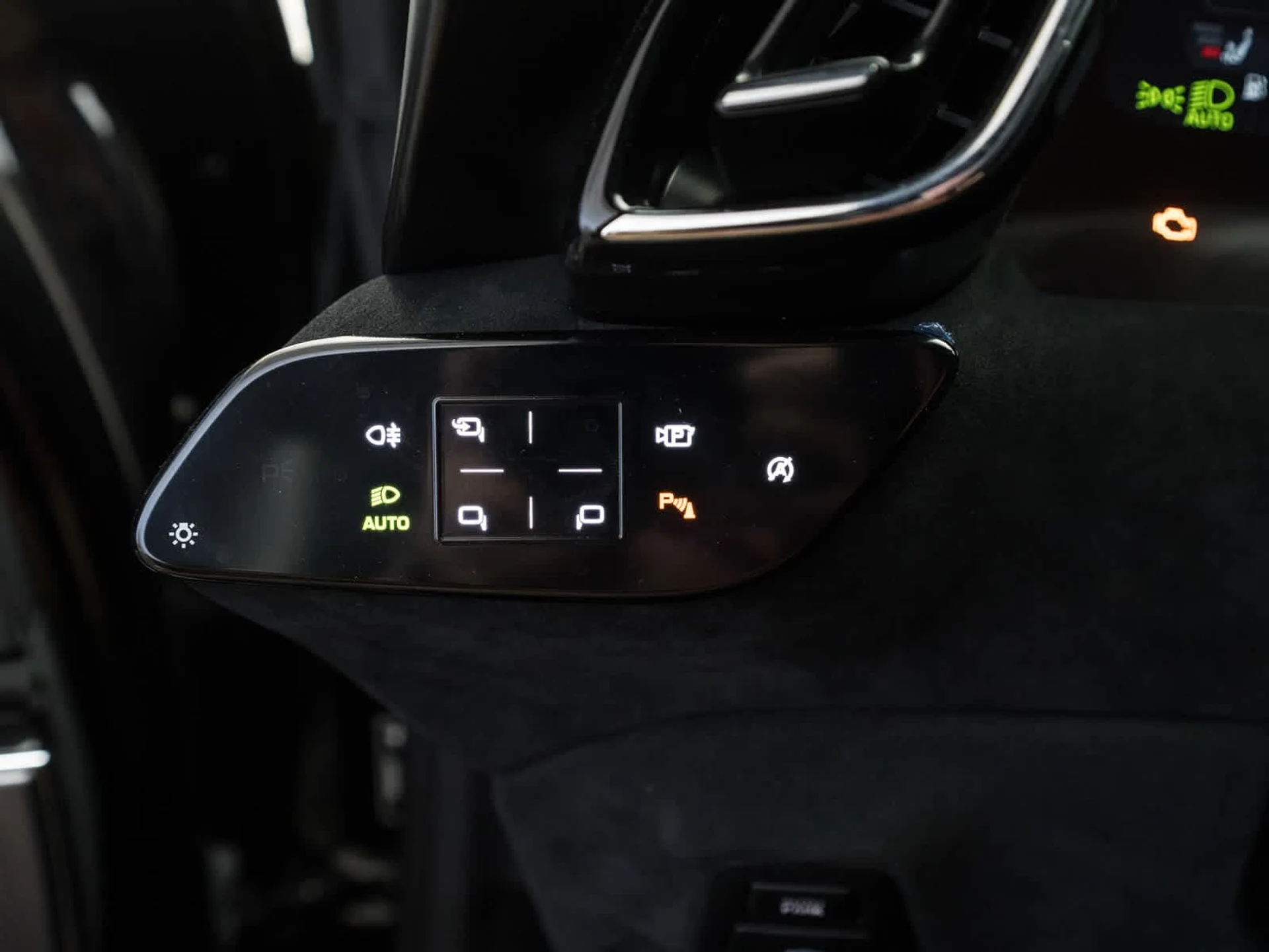 mph021_2603829248_d81a64a28c1bba156706b9244ba2cde6x_d10e552e69