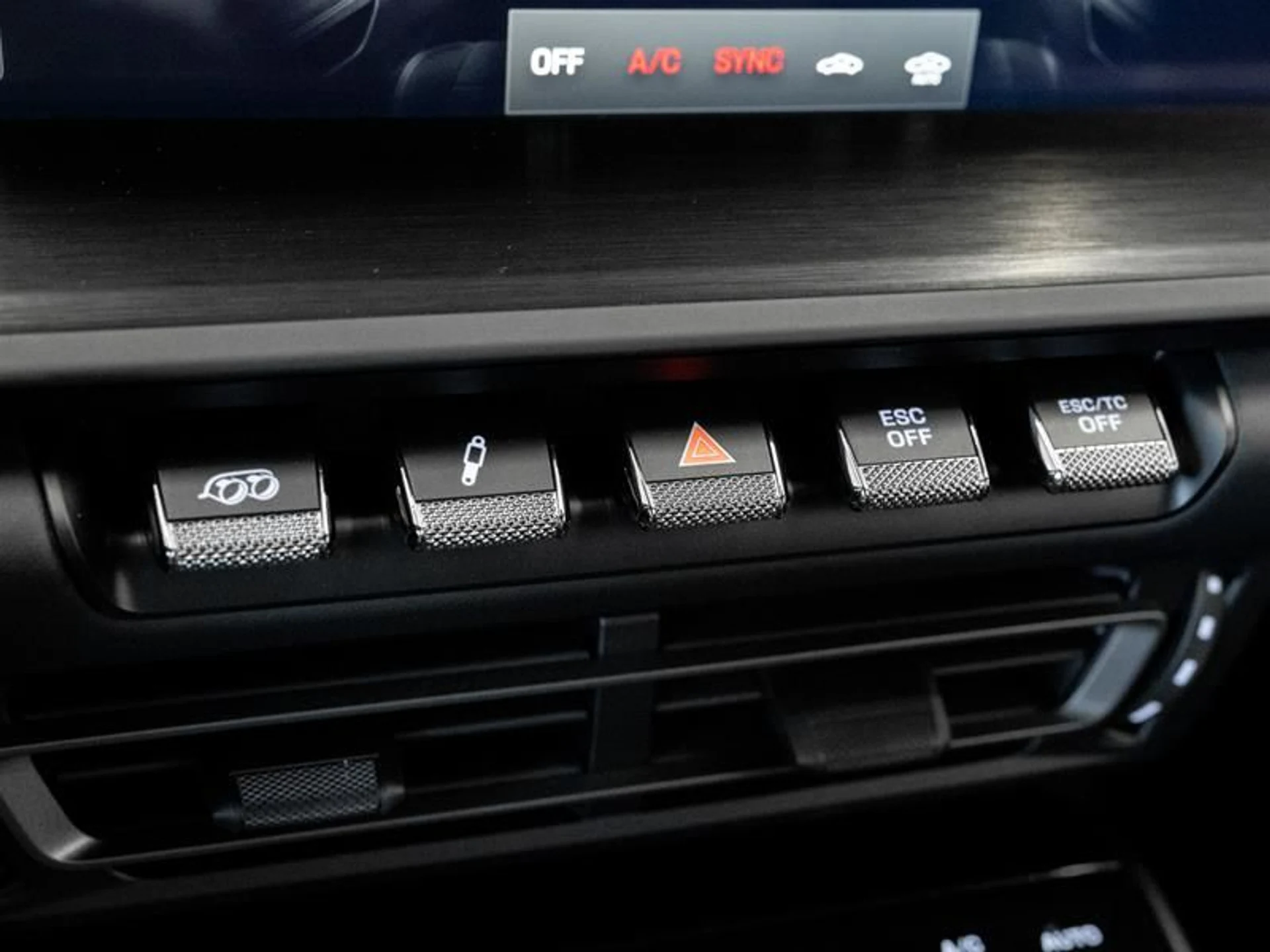 mph021_2605628042_11814149_1616639366_29497ef0b0