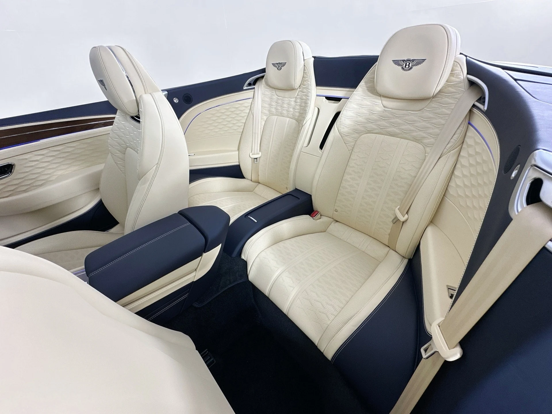 mph021_2614060607_22_9b3d1acf66