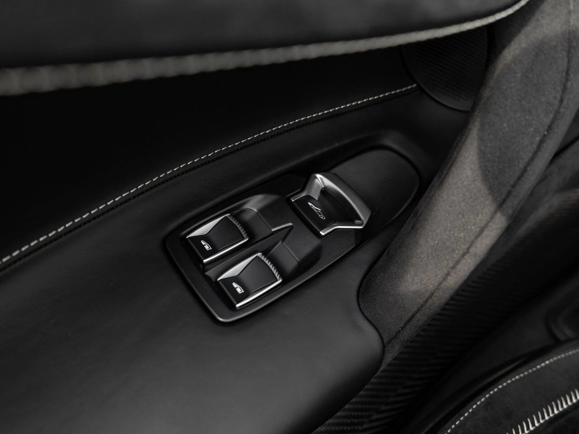 mph021_2615969966_4da8e7bee11a0c5dcd0eaa02f9a19cc8x_bf59e6cdc3