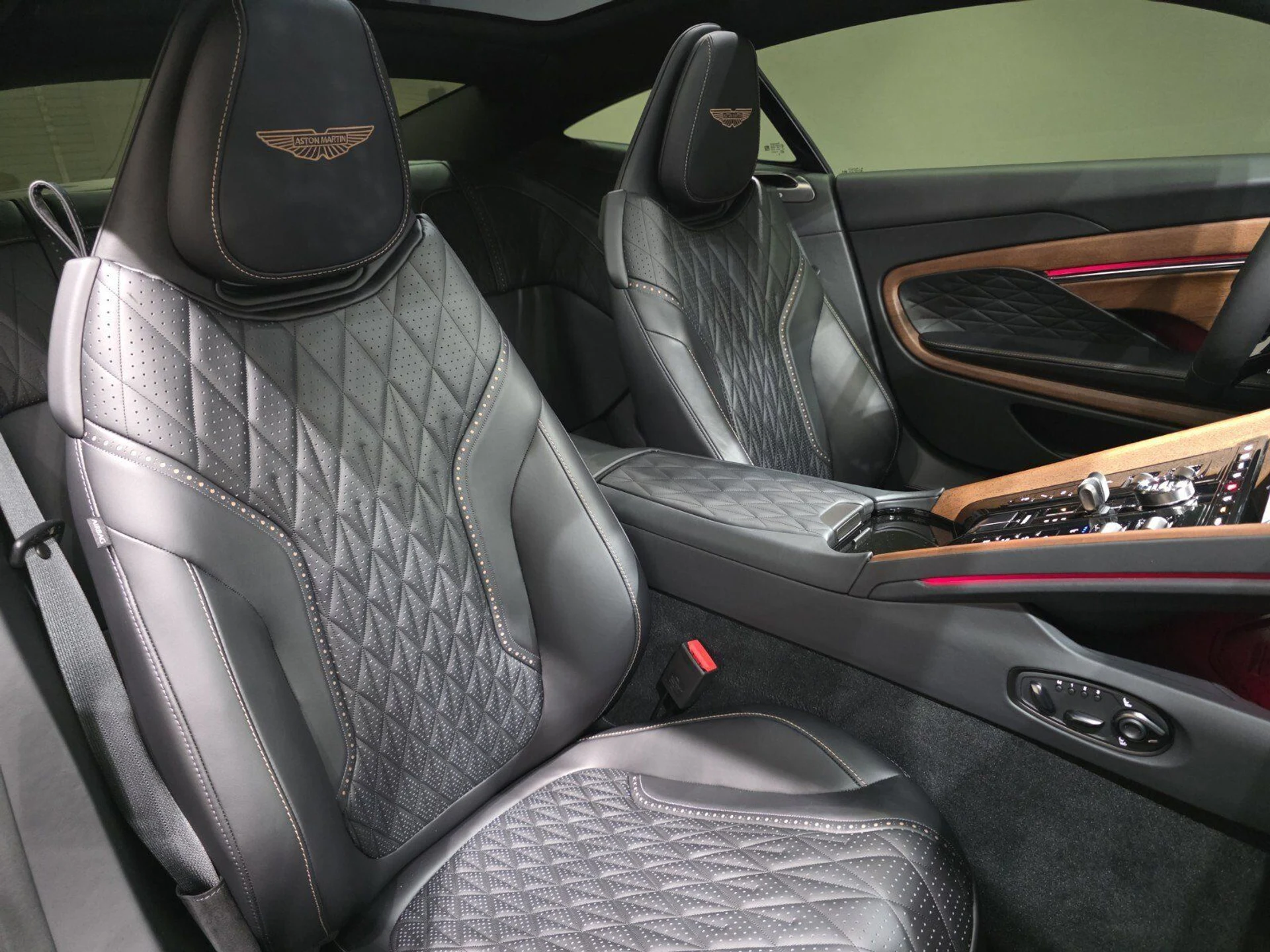 mph021_2620119997_18e7ff27f6bbbc4afc04b8816d93ea6f_b99c87ffeb