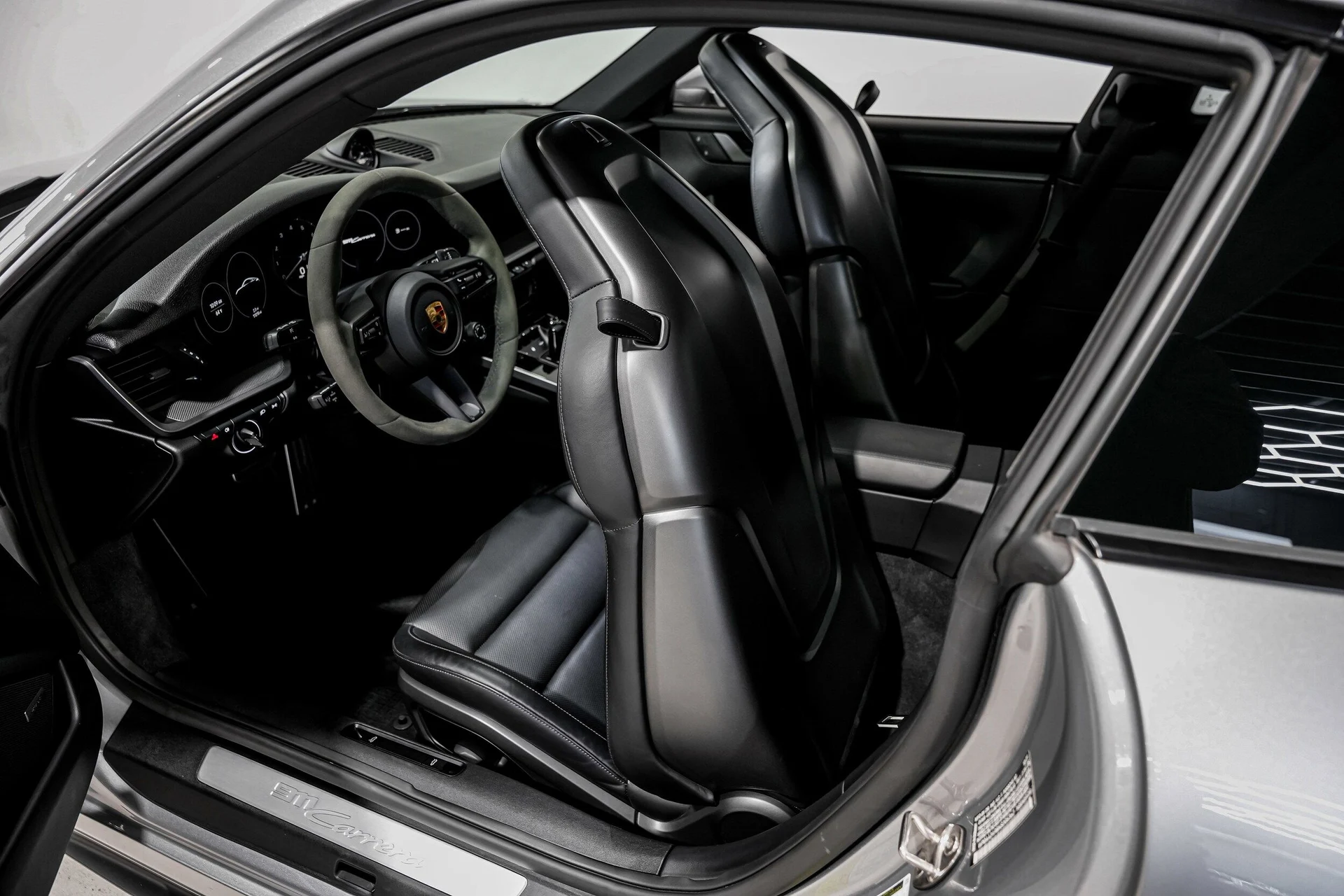 mph021_2625622224_2153e64e65cfbe12a4220cc38dd89252x_9d11545ce8