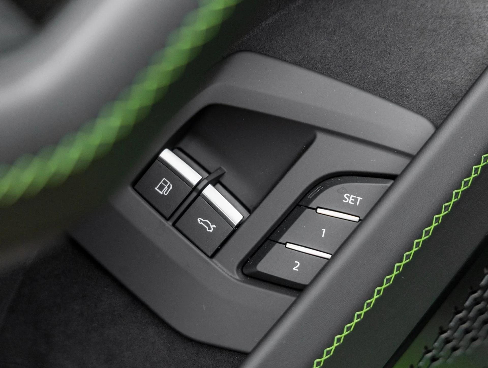 mph021_2630179985_22_bfe03ee4f4