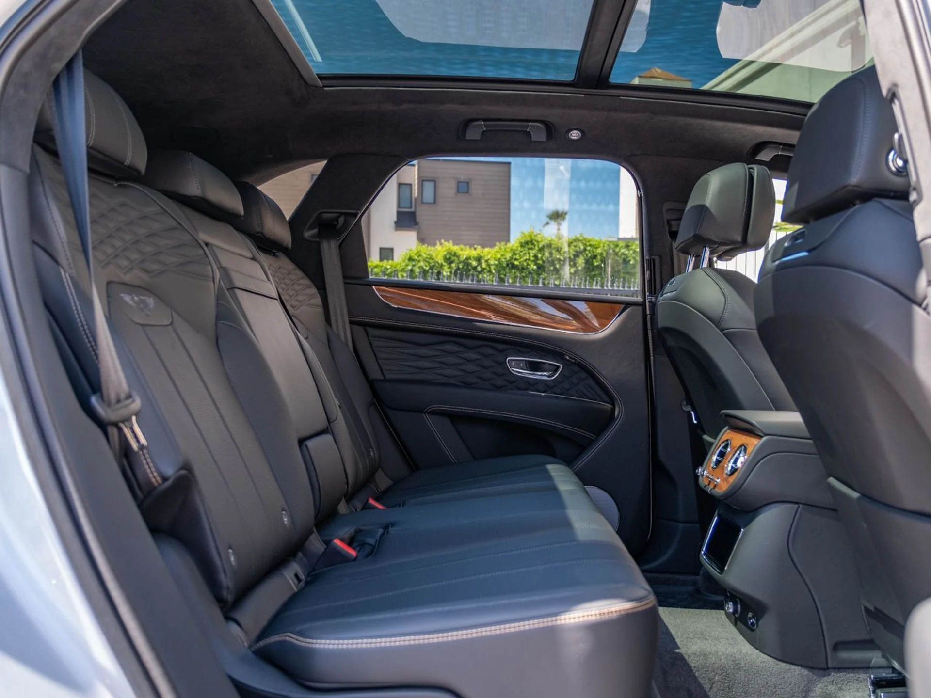 mph021_2632464492_90c800076fe399ed2488aac034e3aff7x_fcc9c3f85e