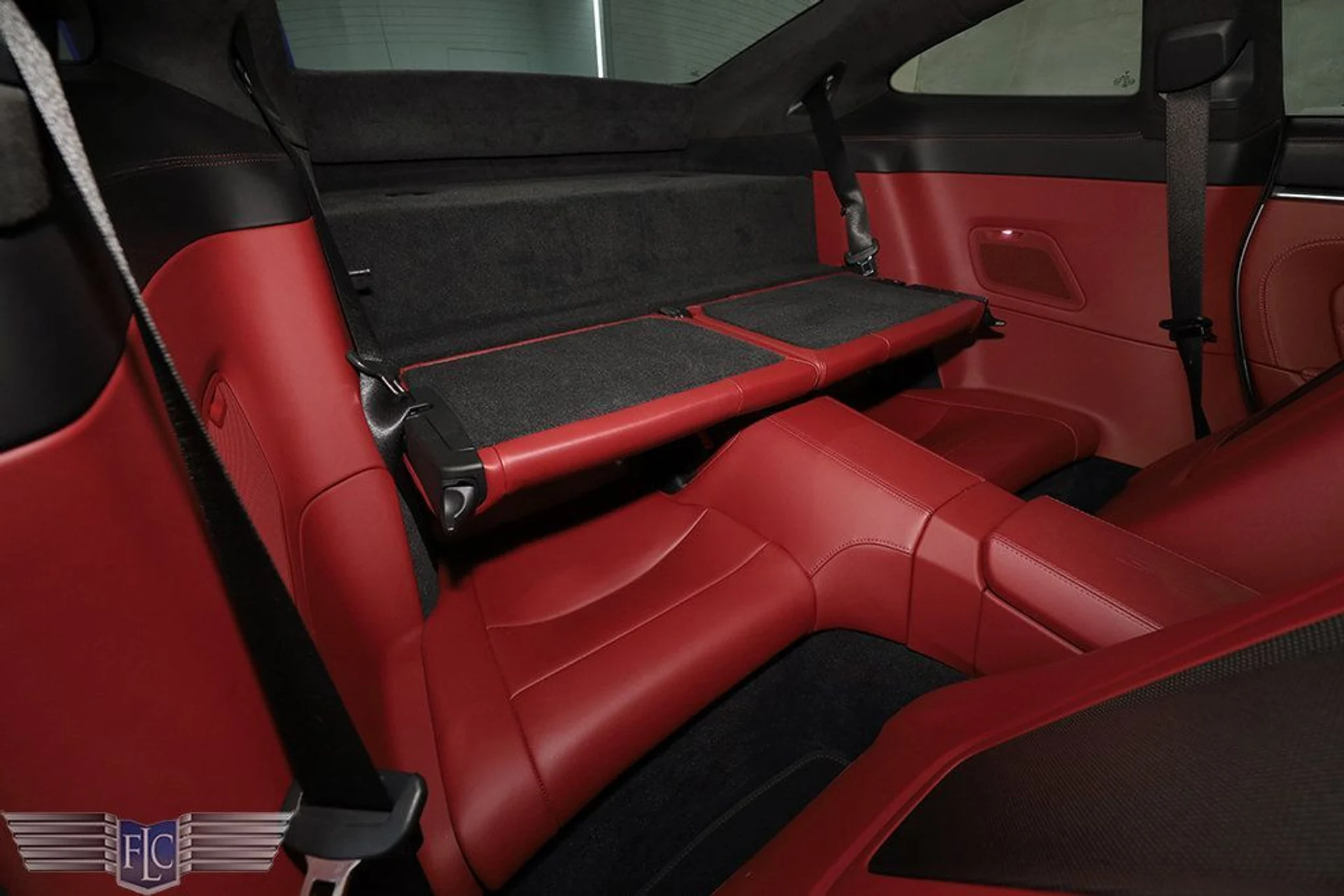 mph021_2634649225_used_2022_porsche_911_turboscoupe_9689_22838871_22_1024_caa6798beb