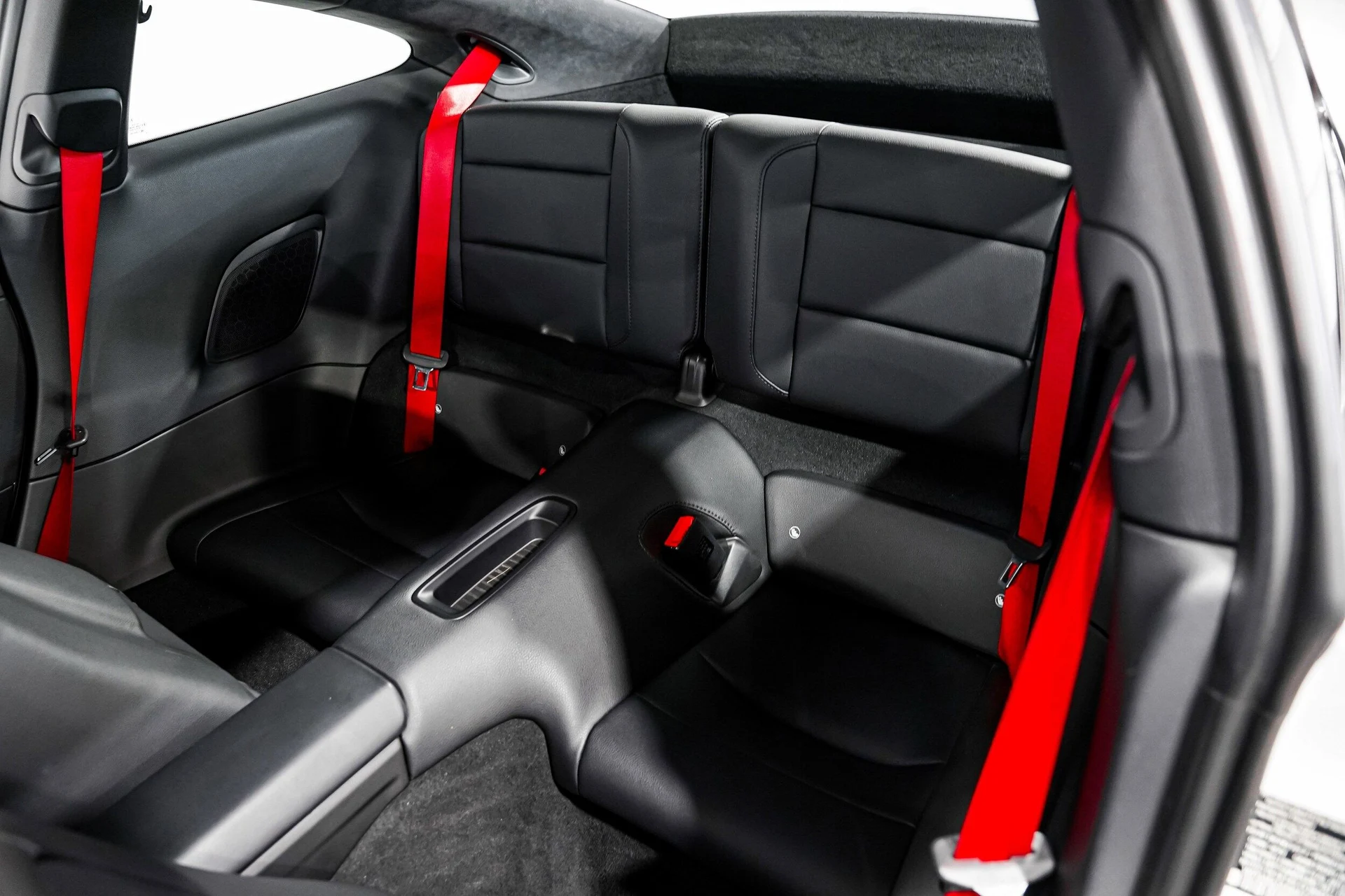 mph021_2643433696_61bcd59d2268b87cf963b946989ab7a6x_89de952e18