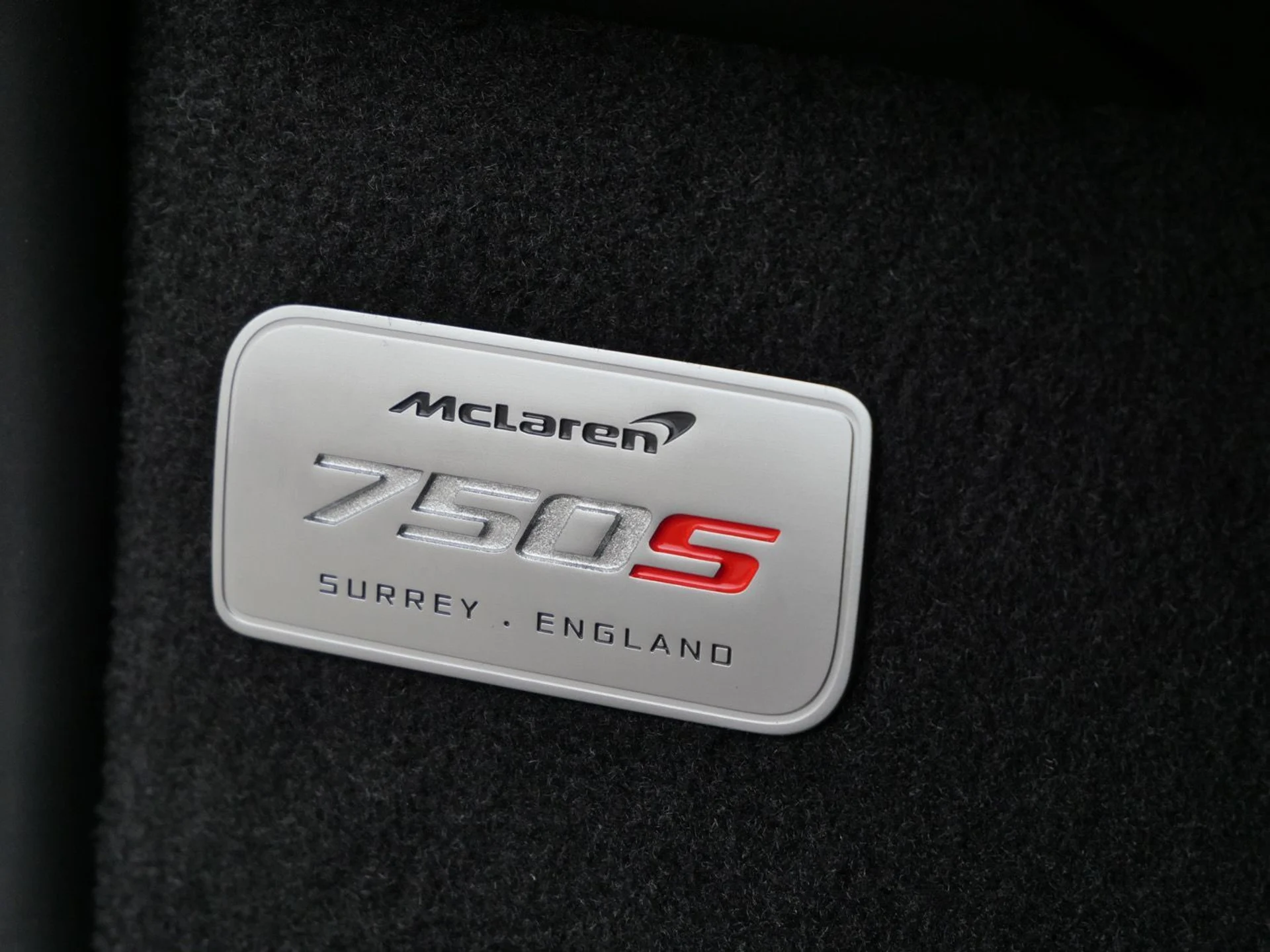 mph021_264835734_6df2263b3c2bc9d37384c736257b65bfx_0af980dbda