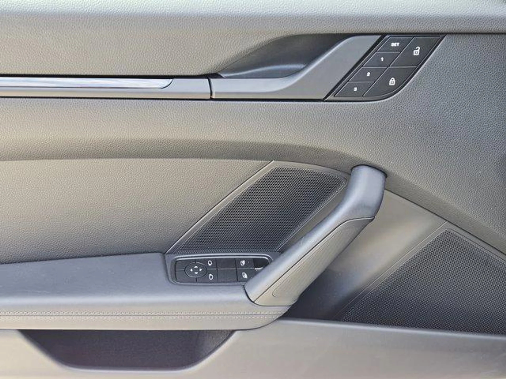 mph021_265108155_E8y2_M_Enmxy_IAXH_4_YI_Zy_KH_Wex_jg_427686daf6