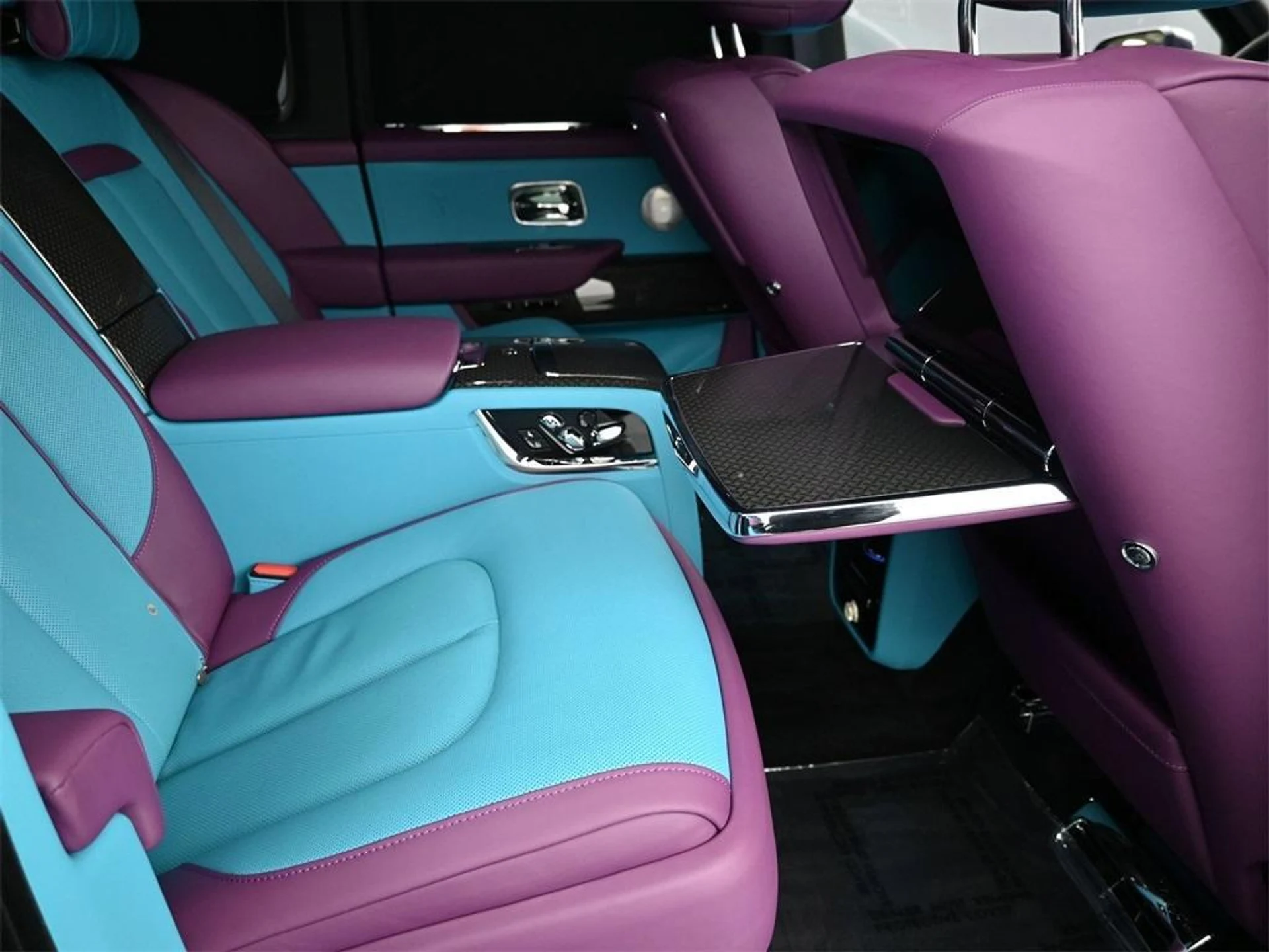 mph021_2651284047_Qg_V_Ui0_H2_Kb_Z5j7sl_D6_S_Drw_J9whs_9a926f522e