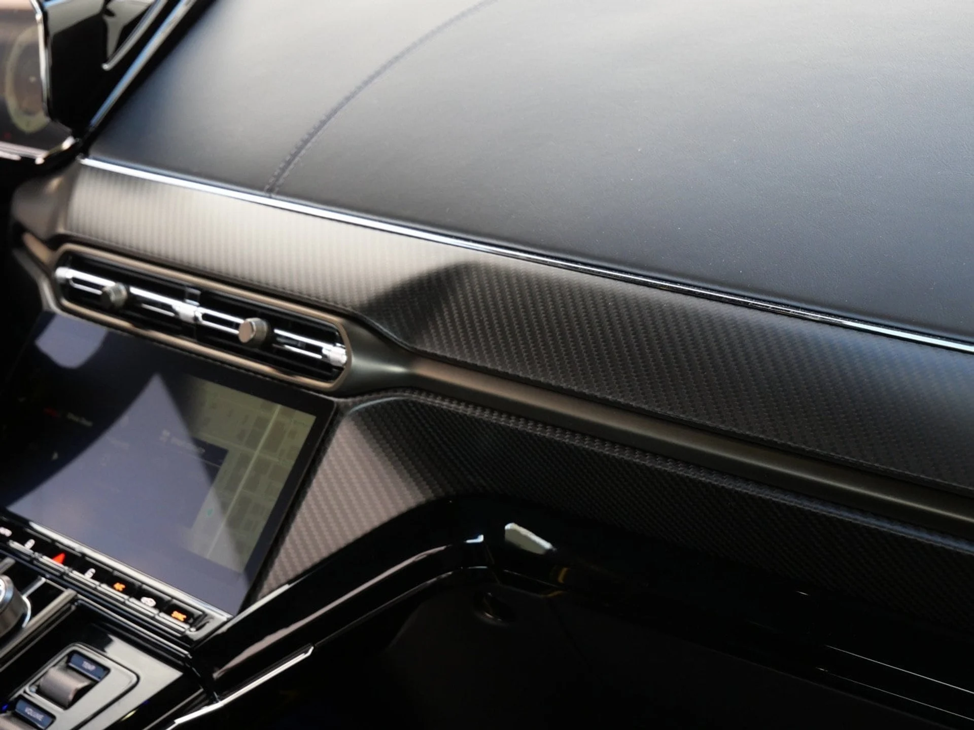 mph021_2651670470_1d3180a462f8cbbed7a0b275613a87eax_d606aabf22