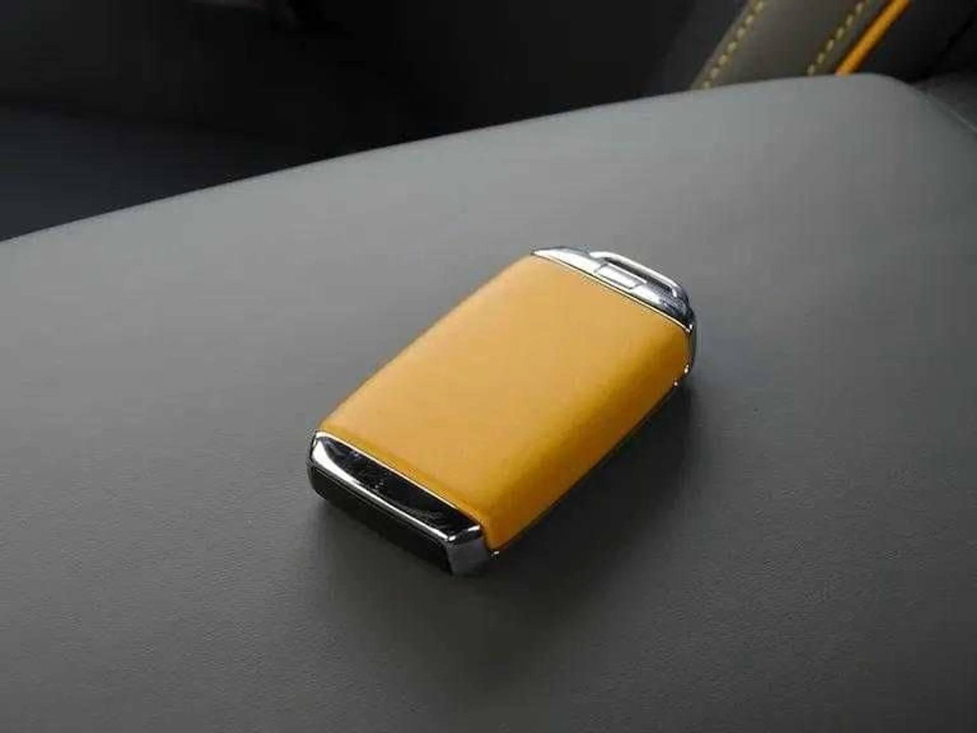 mph021_2657726265_40552030a761354837d5da99ae7cbb91x_d870622fab