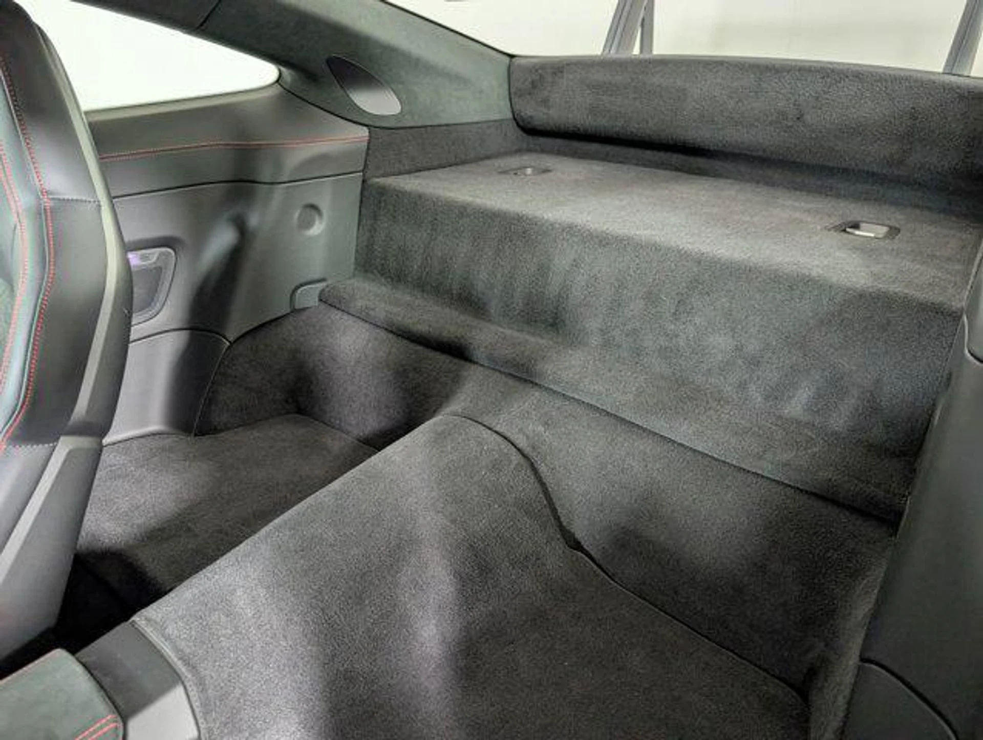 mph021_265810170_p_B_h_R4f91n_Wri_B322r2j4c_O_Fz_A_fbfea5aae6