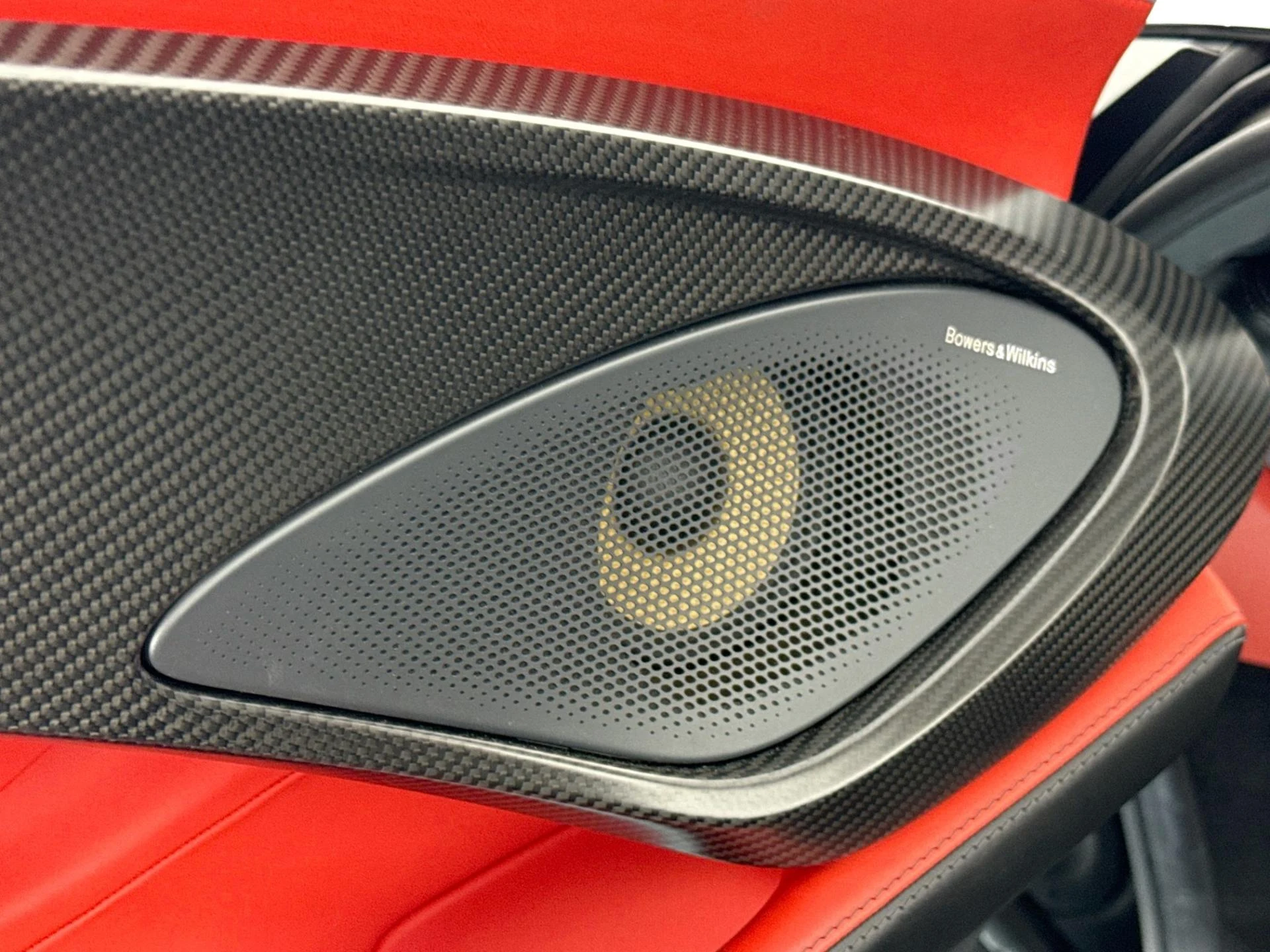 mph021_2660732784_Used_2020_Mc_Laren_600_LT_Spider_1784604393_6747eb3eb0