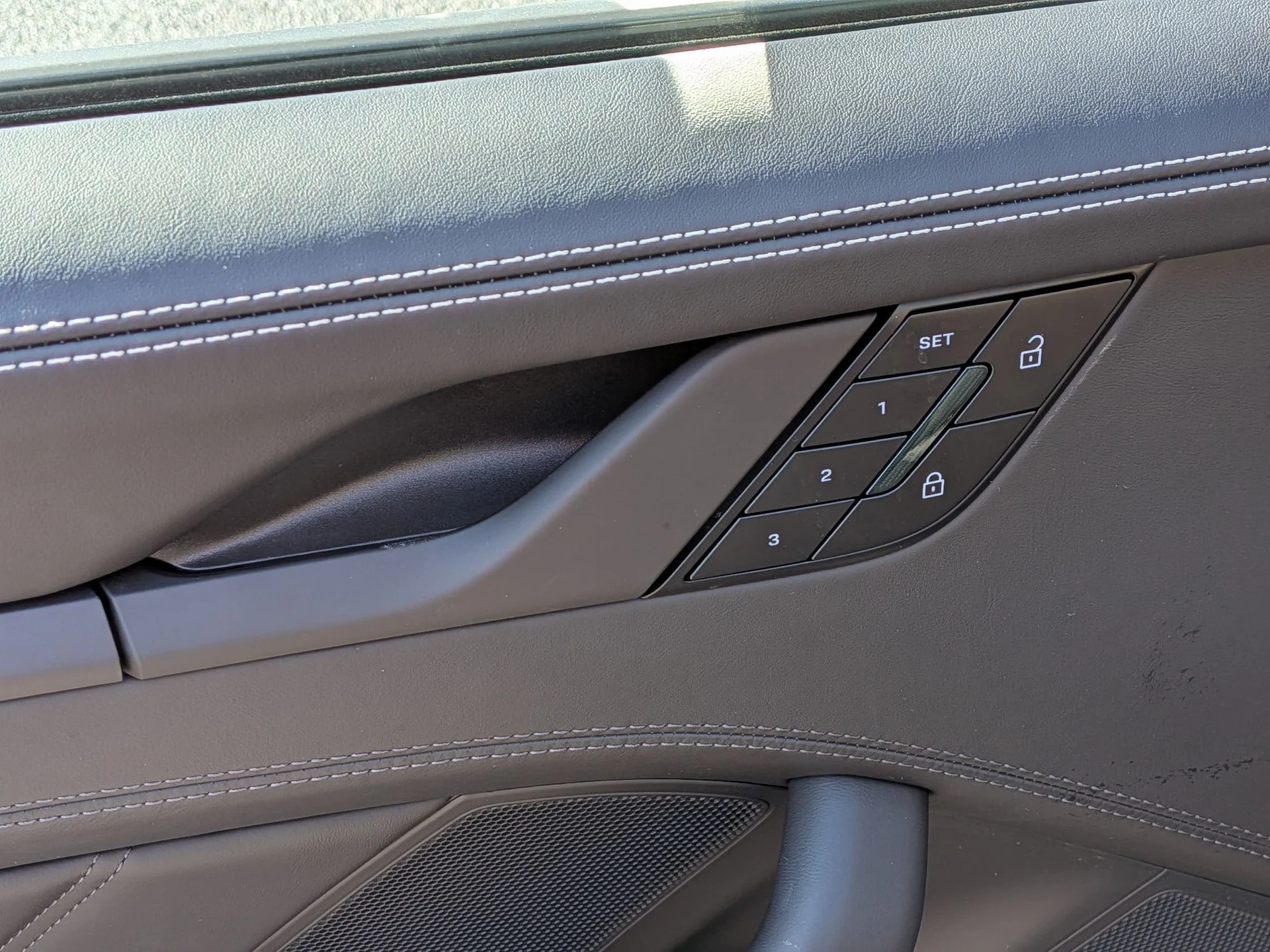 mph021_2662609295_582d9d77387338d019db73d520a703b8x_2a980c16c1