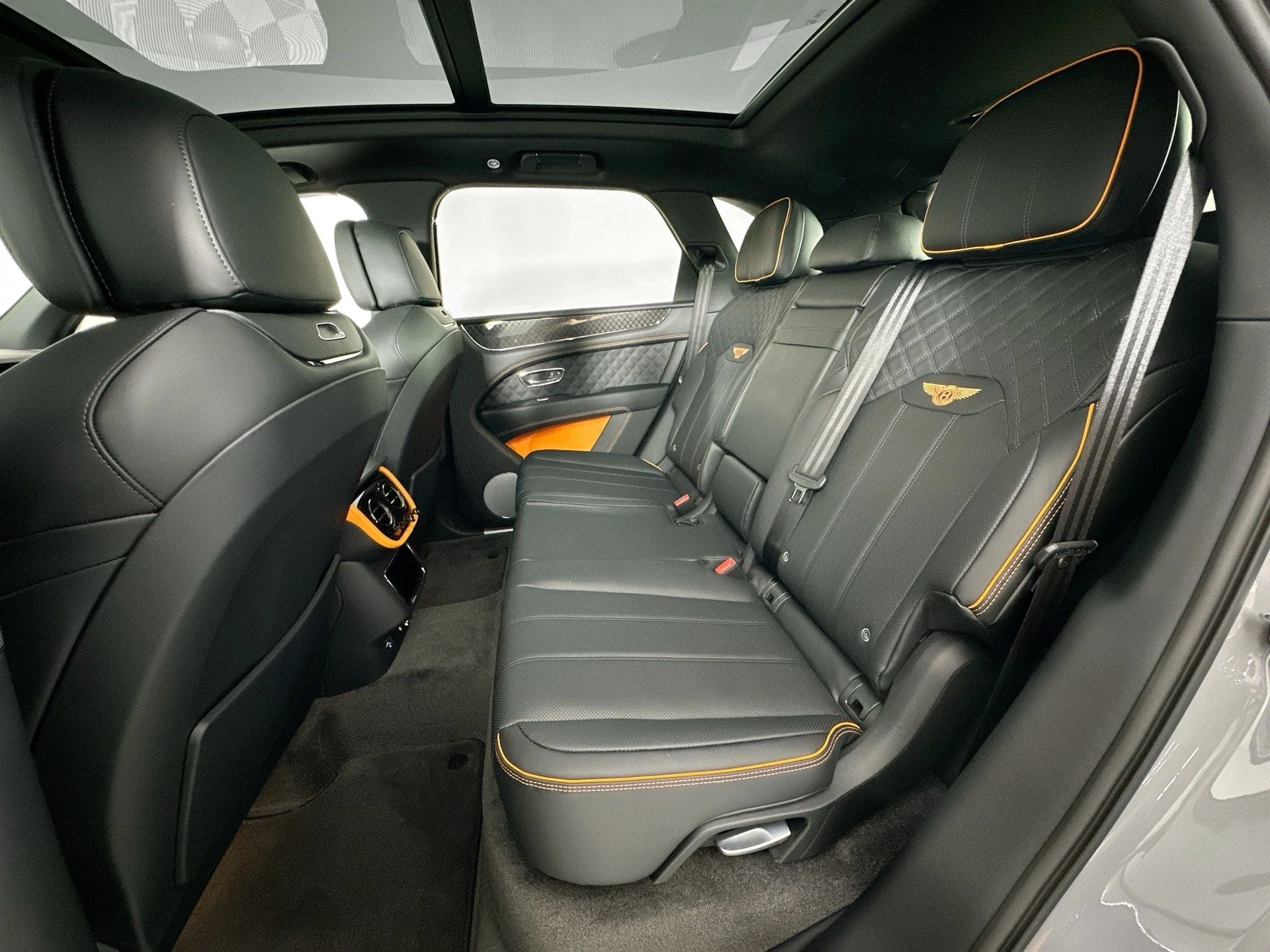 mph021_266290638_22_4c42bdfcb6