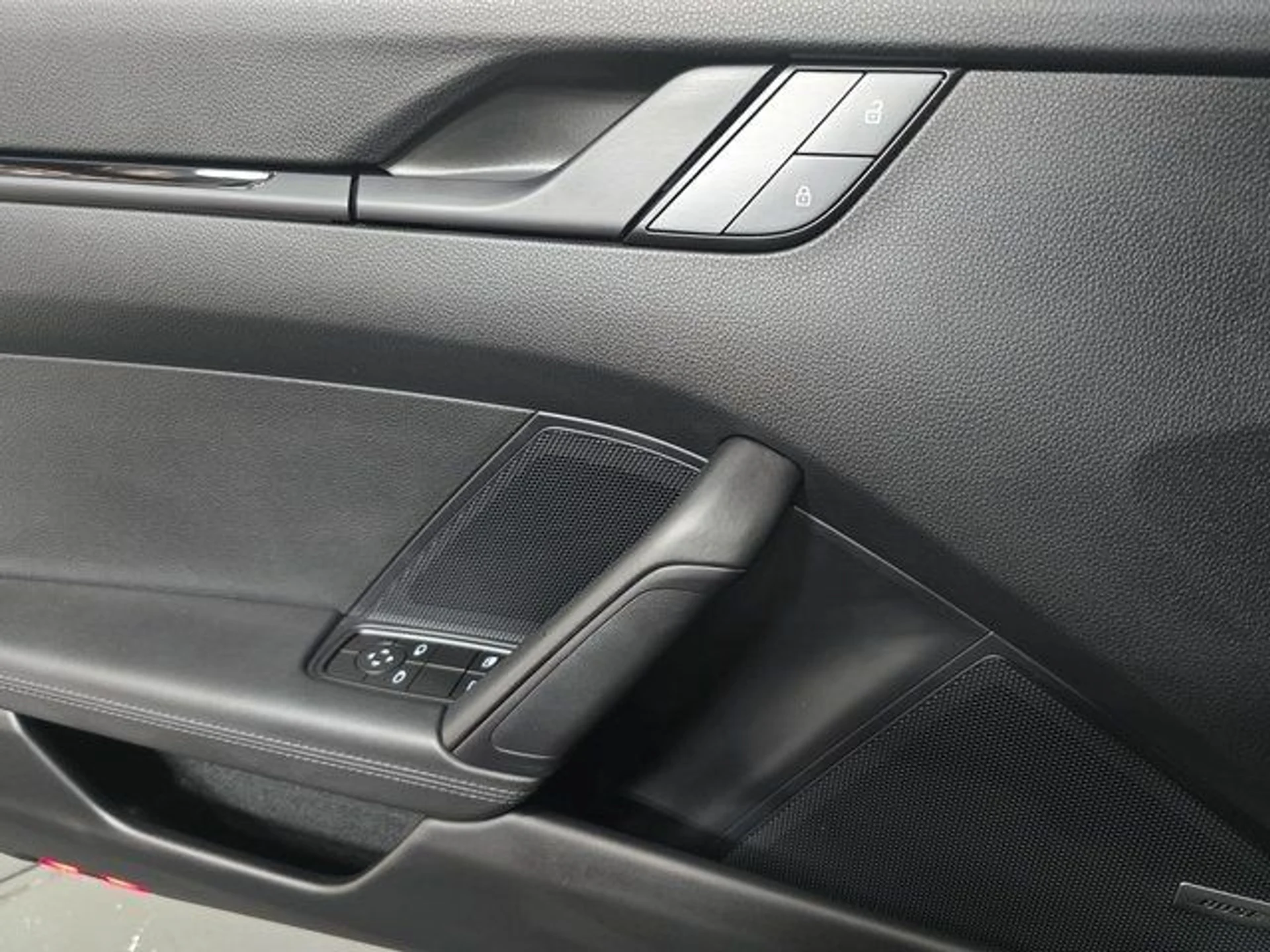 mph021_2663754903_11037307fc2883ea34a64a66b05ba26b_3291edebd9