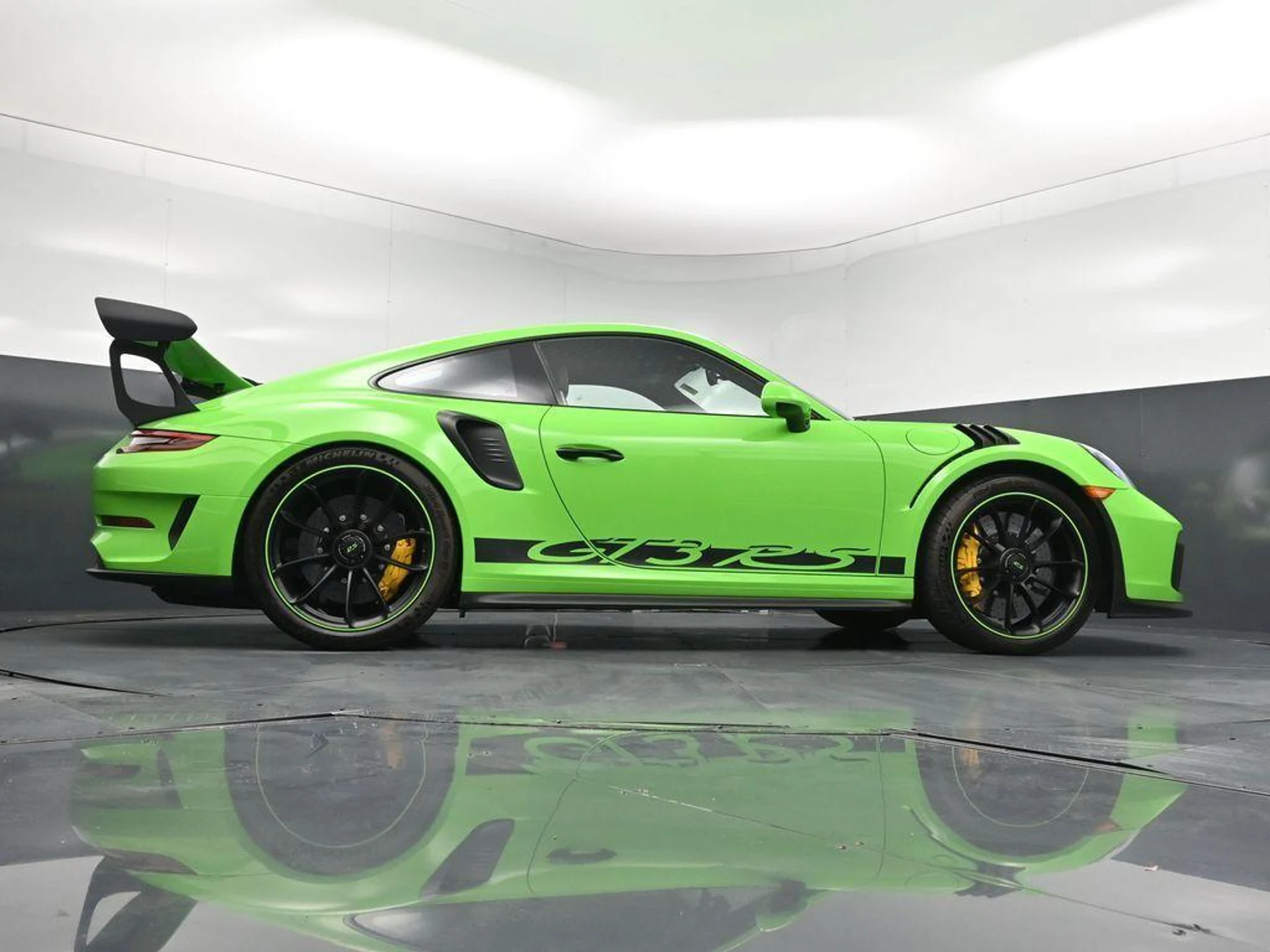 mph021_2667318274_q7vy_WC_Wk_L_Ghd_S6ol_V9_Oc_XD_5_KQ_87853b56f8